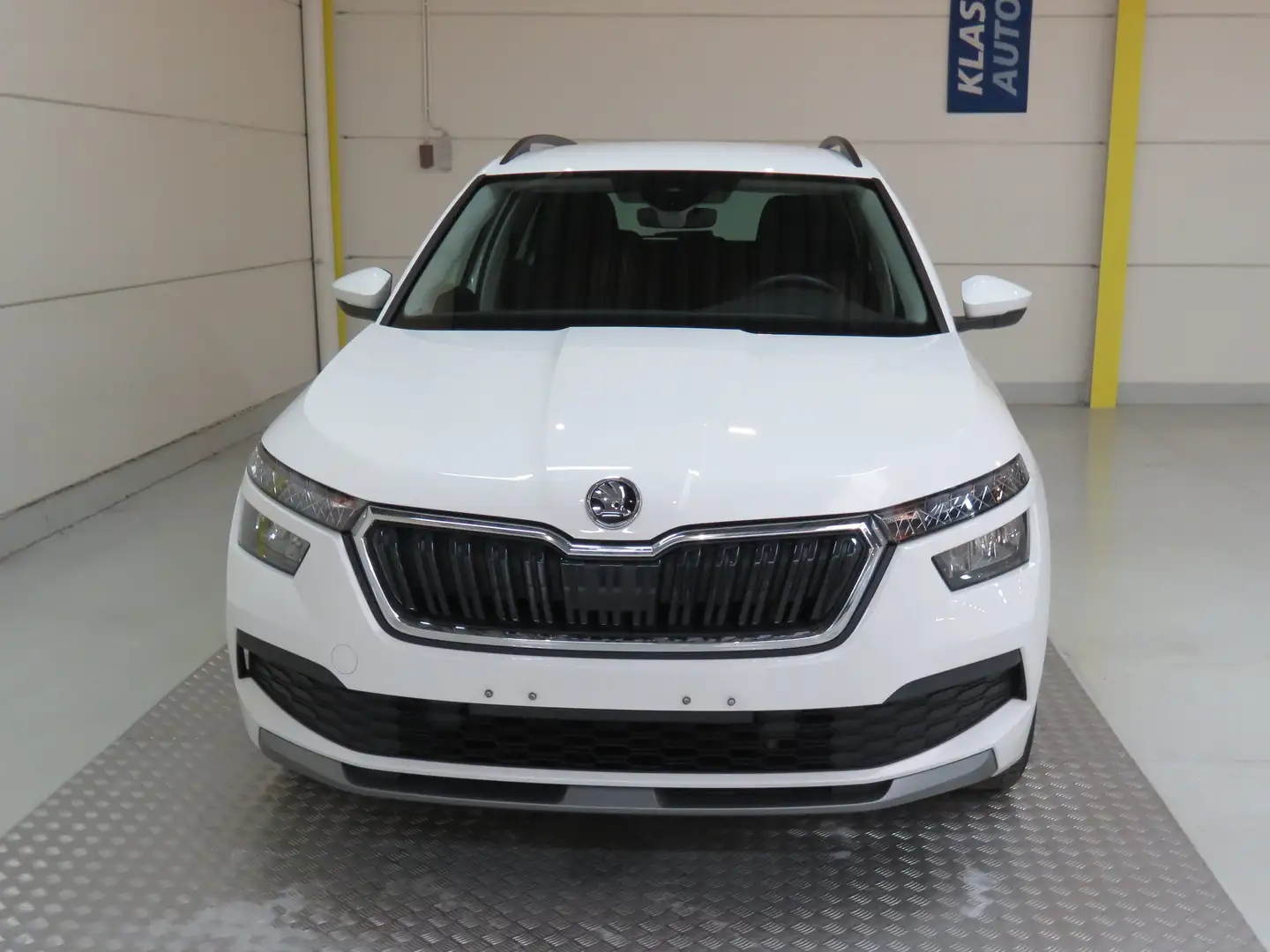 Skoda Kamiq 1.0 TSI Ambition Camera - Navi App - Alu - PDC Blanco - 2