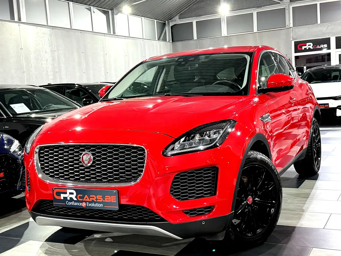 Jaguar E-Pace E-Pace 2.0 D AWD Pack Sport Etat Neuf Full Hist. Rouge - 1