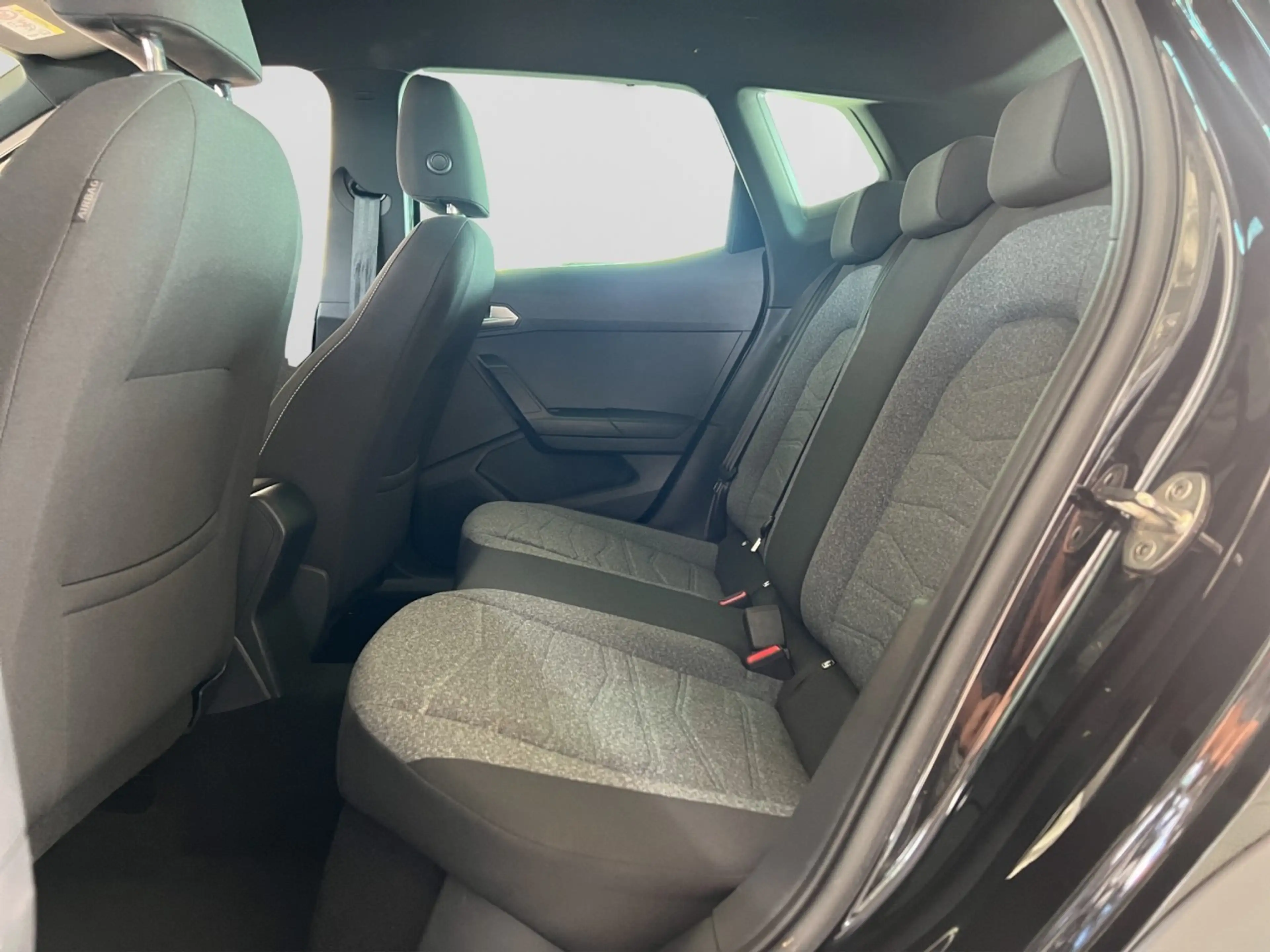 SEAT Arona Xperience Beats Abstandregeltempomat etc. Klima — photo 14