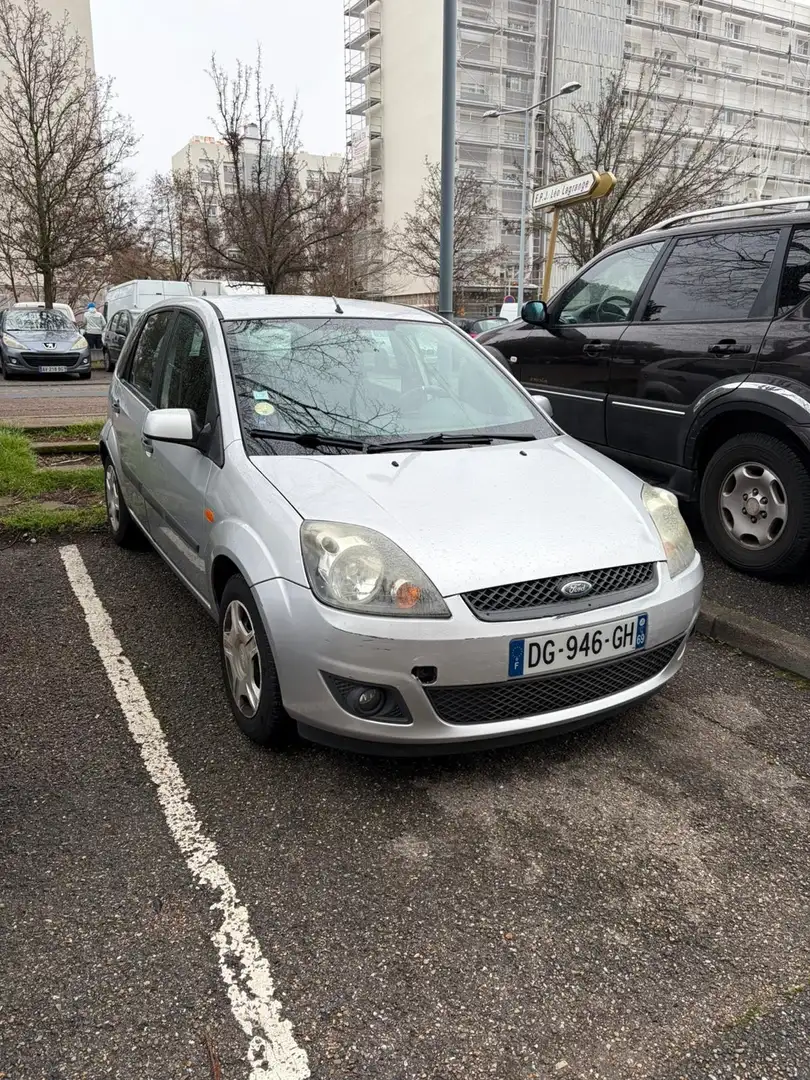 Ford Fiesta 1.4 TDCi Fun - 1