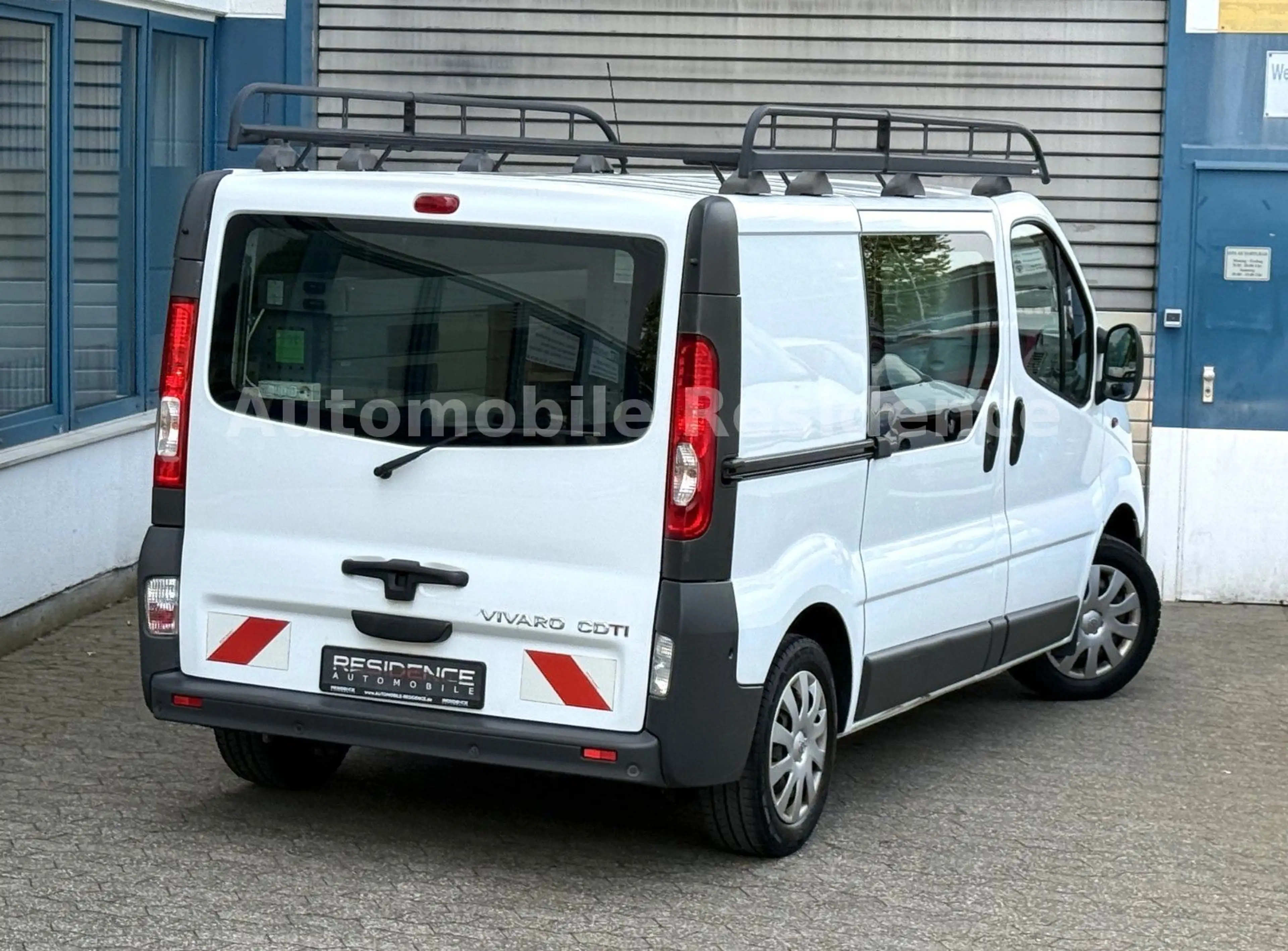 Opel Vivaro L1H1 2,7t*REGALSYSTEM*DTÄG.*SHZ*KLIMA*PDC — photo 4