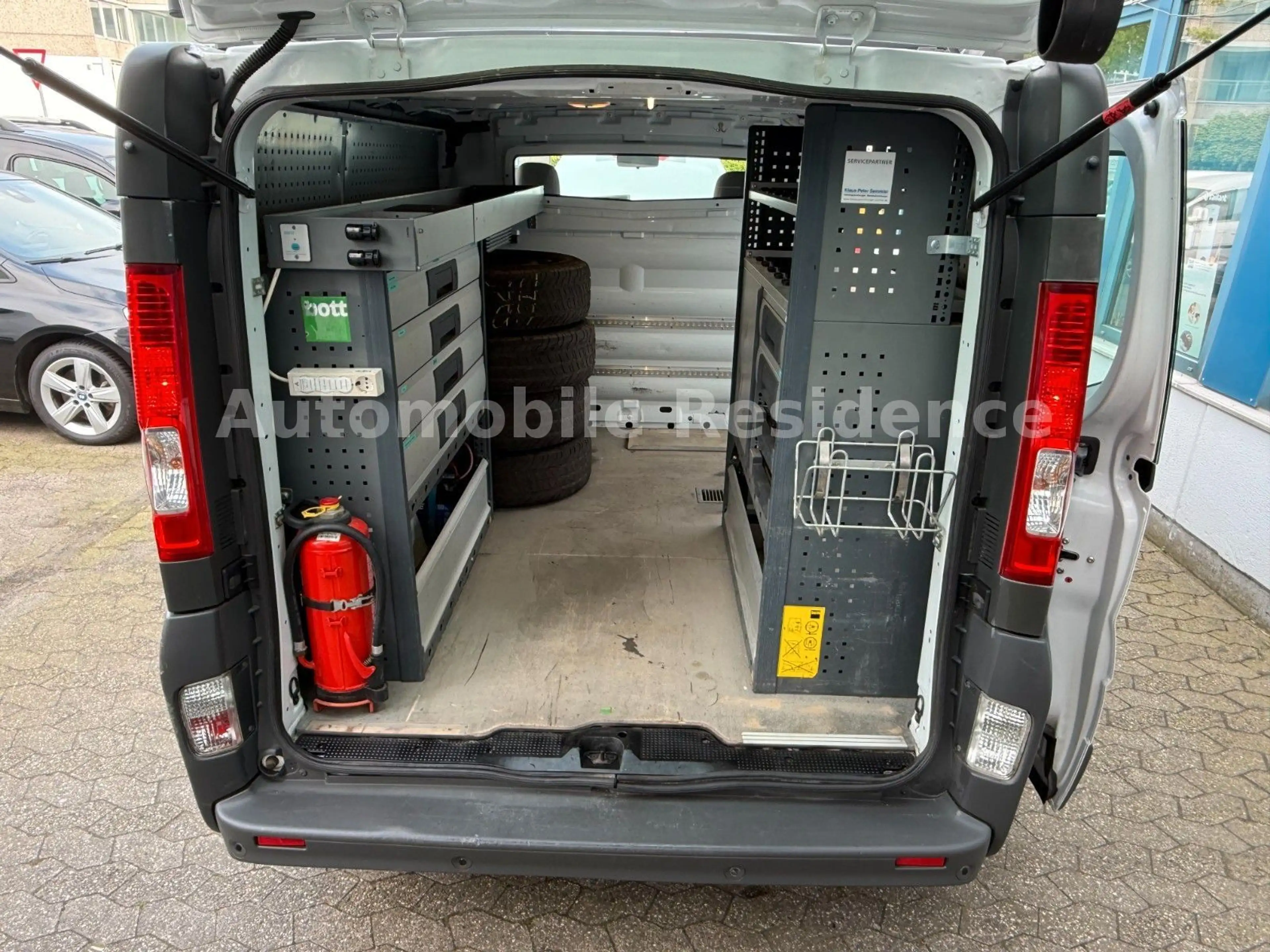 Opel Vivaro L1H1 2,7t*REGALSYSTEM*DTÄG.*SHZ*KLIMA*PDC — photo 8