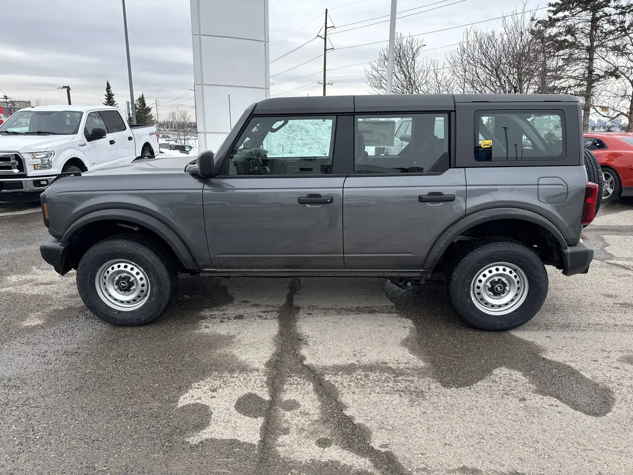 Ford Bronco снимка Ford Bronco