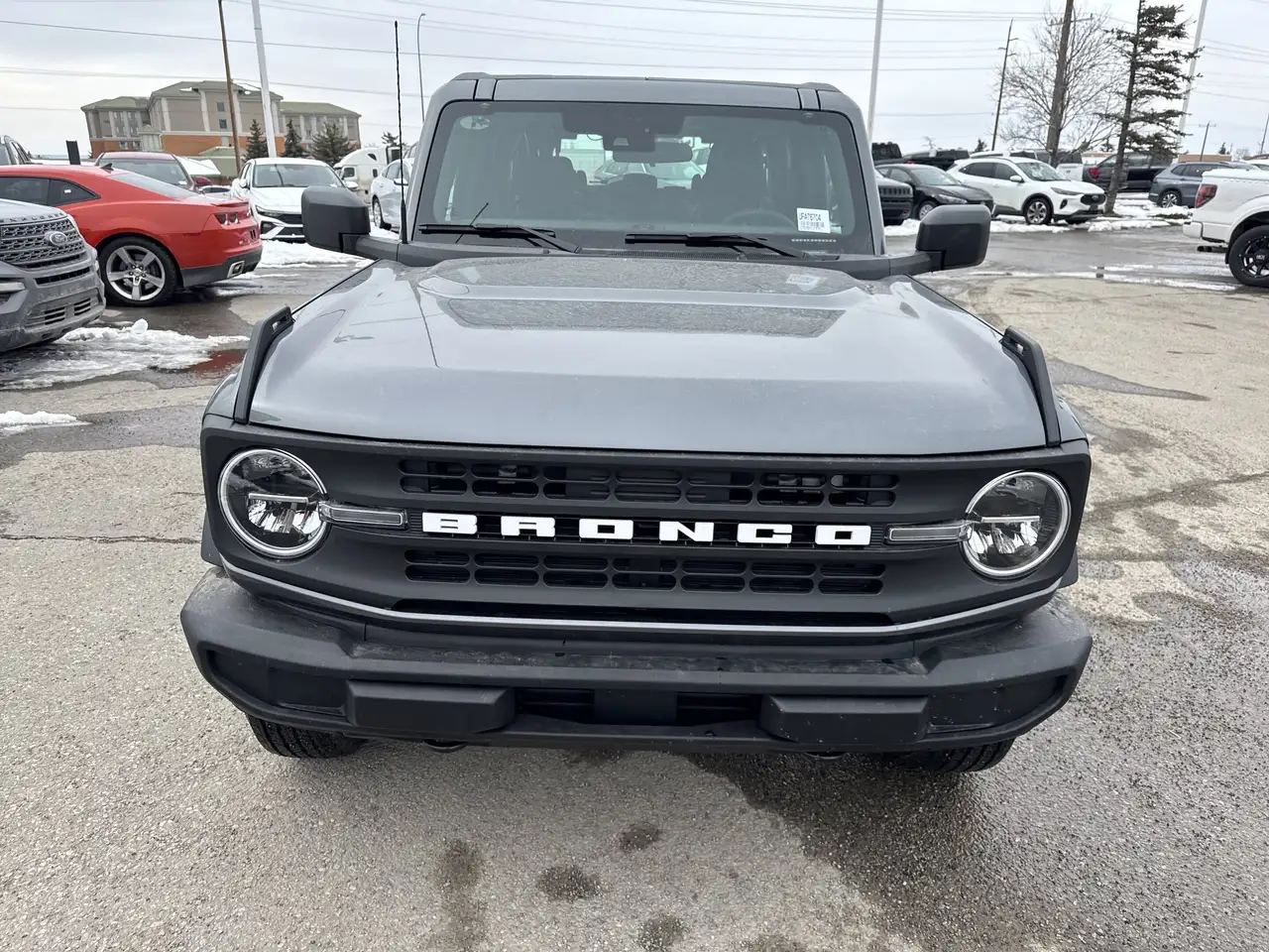 Ford Bronco снимка Ford Bronco