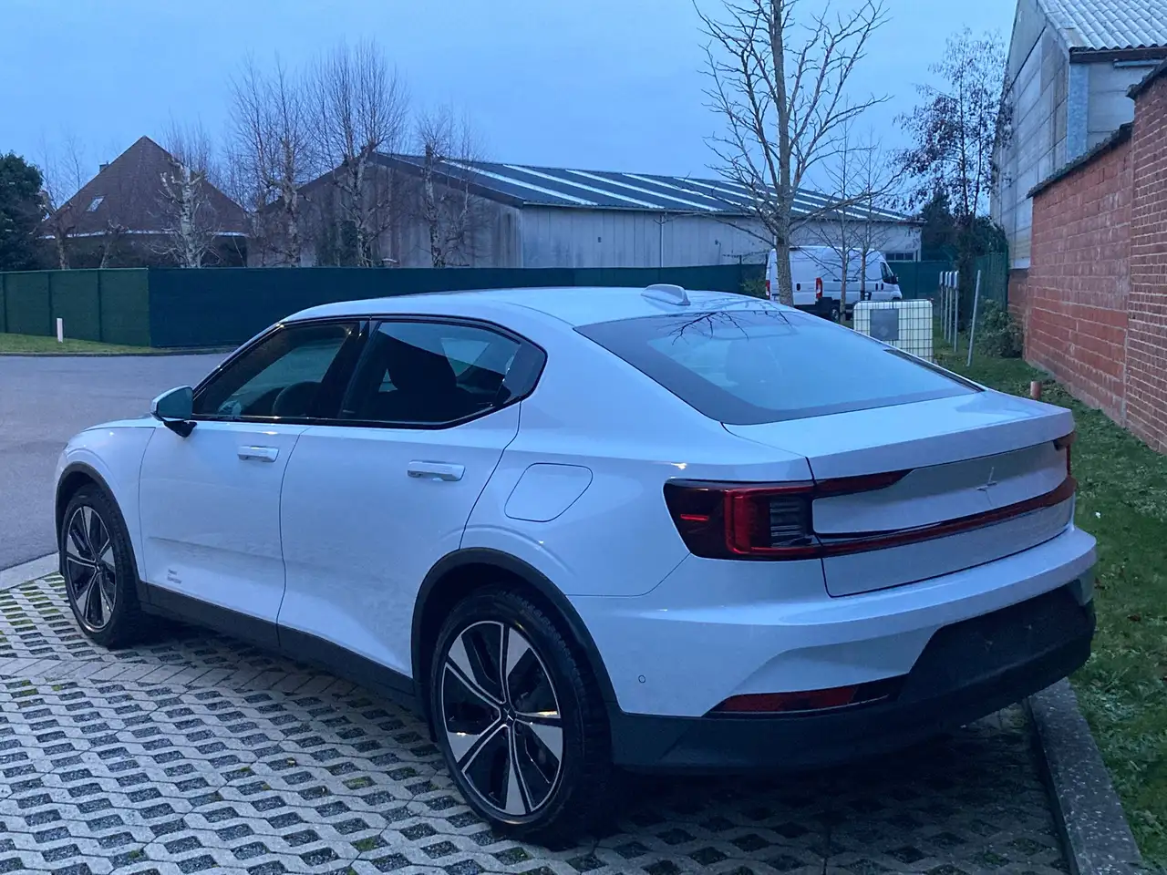 Polestar 2 2023