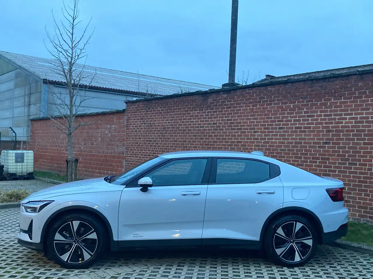 Polestar 2 2023