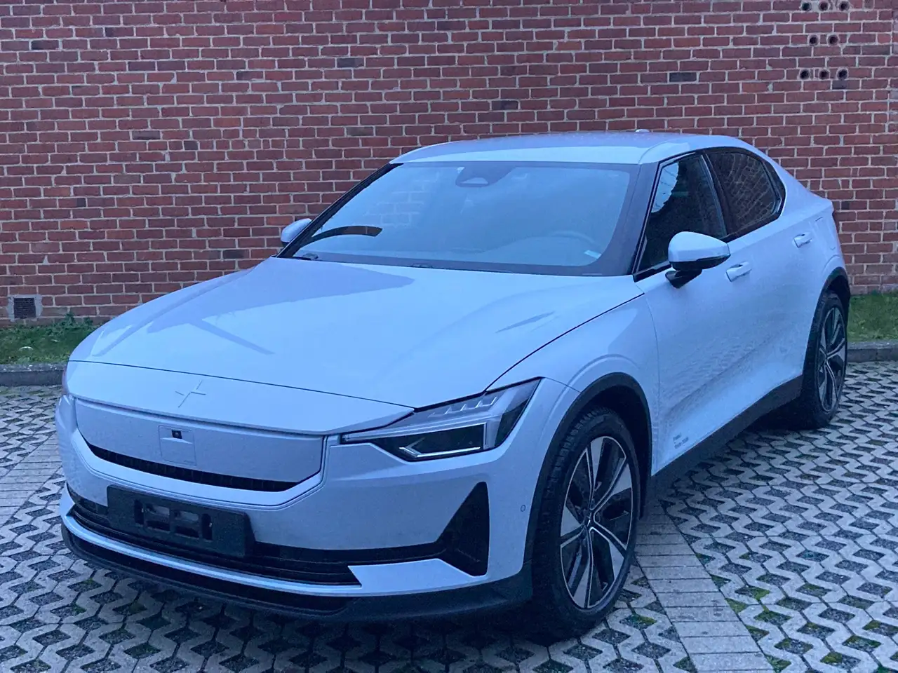Polestar 2 2023