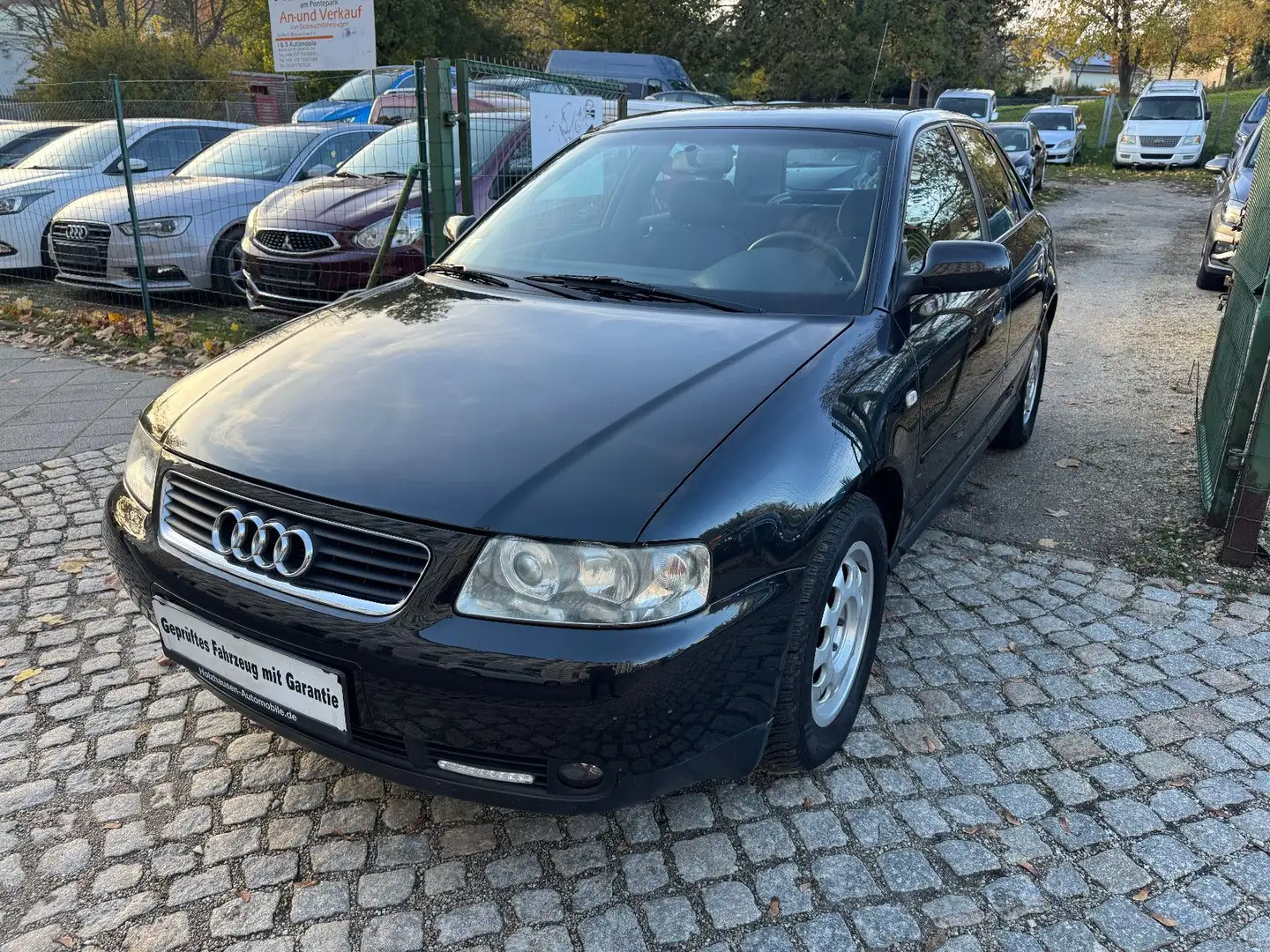 Audi A3 1-Hand Scheckheft Klimaautomatik AHK Schwarz - 1