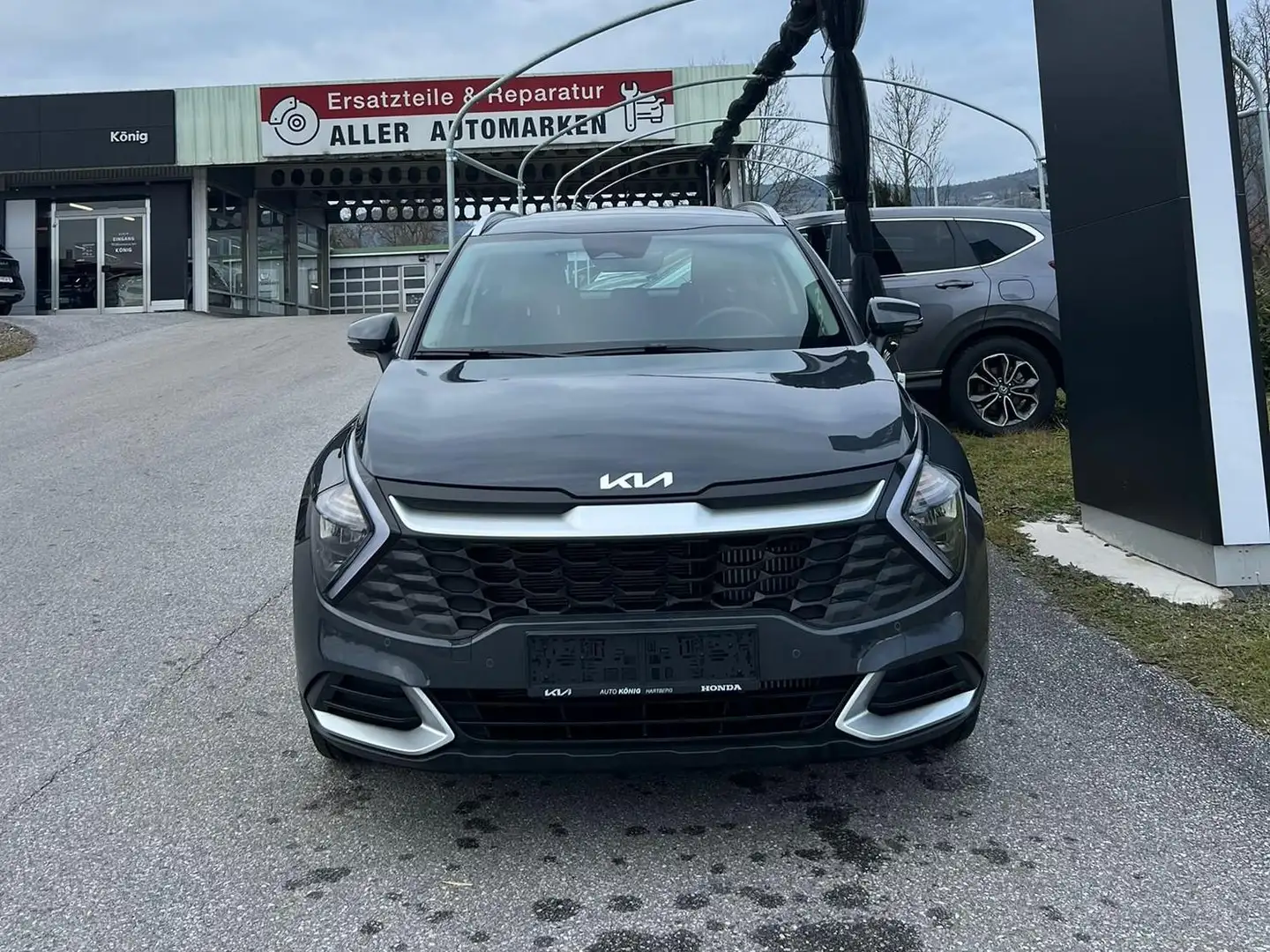 Kia Sportage 1.6TGDi SILBER MT6 Grau - 2