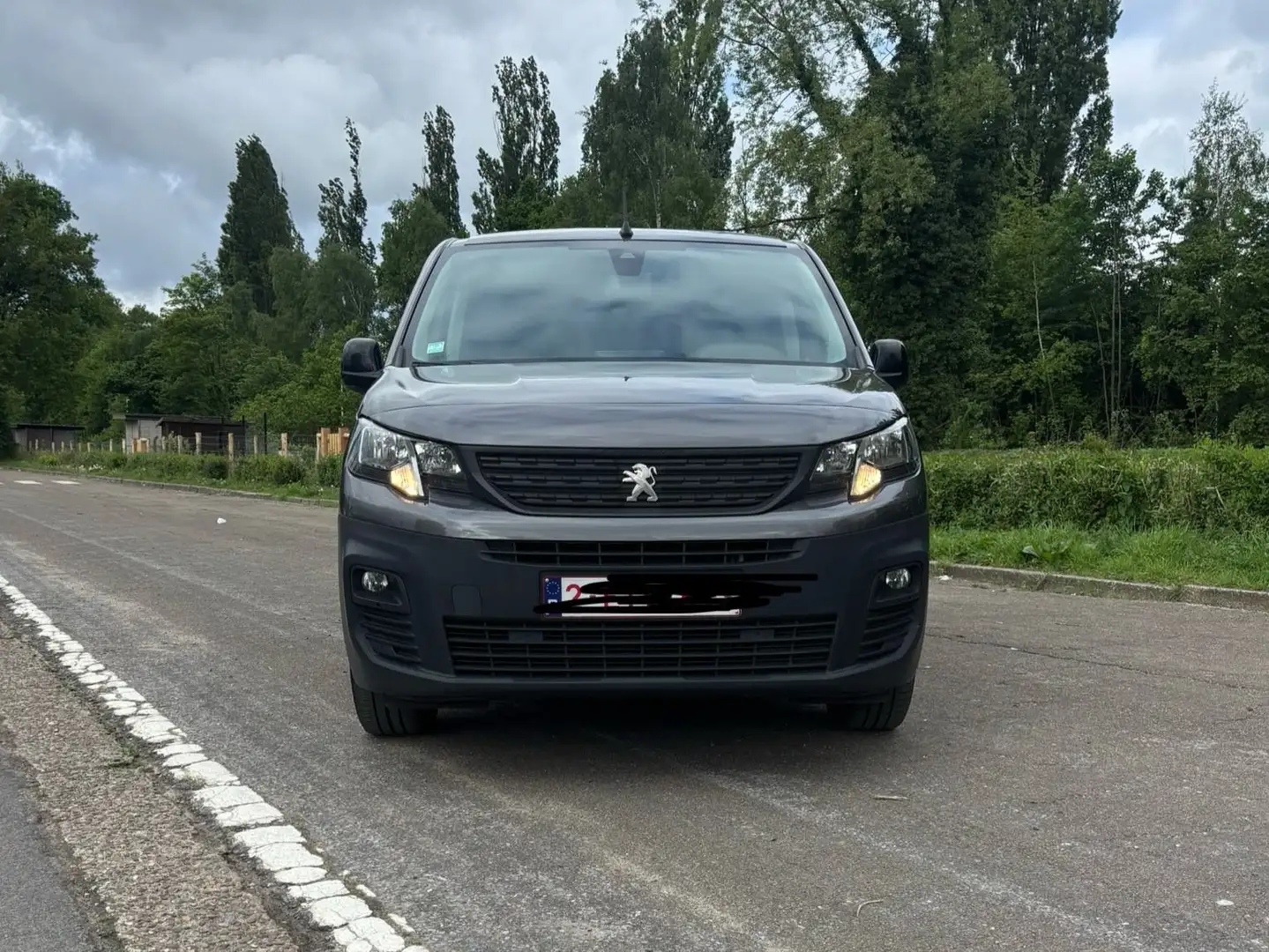 Peugeot Partner Partner 1.5 BlueHDi 130 L1 EHZ EAT8 S Bruin - 1