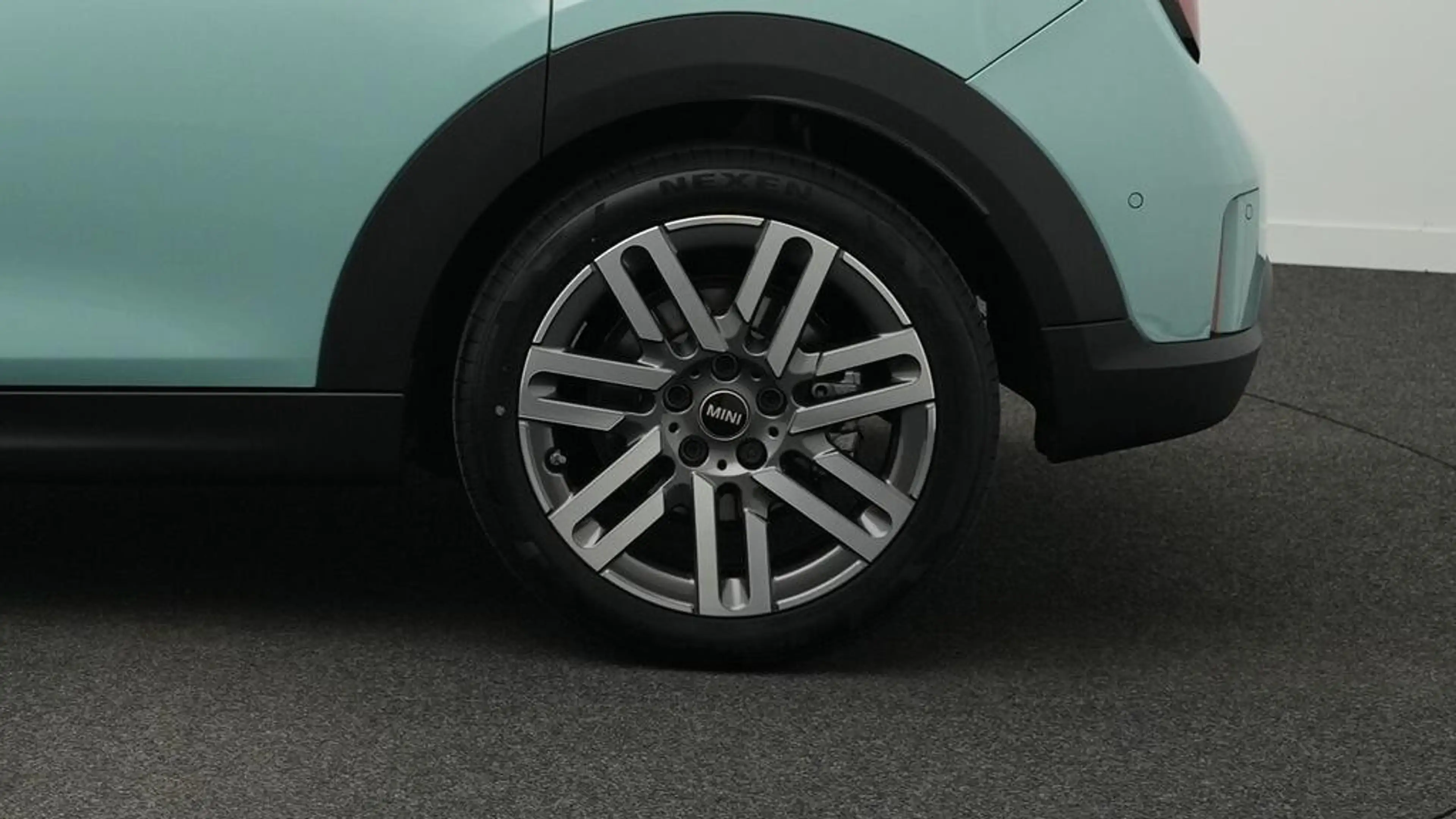 MINI Cooper C Classic Trim — photo 10