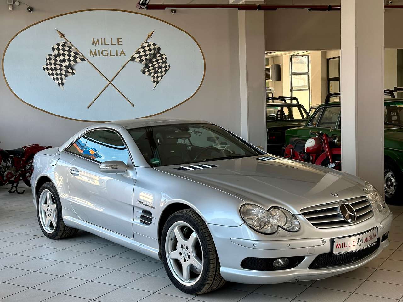 Mercedes-Benz SL 55 AMG 517cv; JL Audio Slash v2 Series 450/4v2