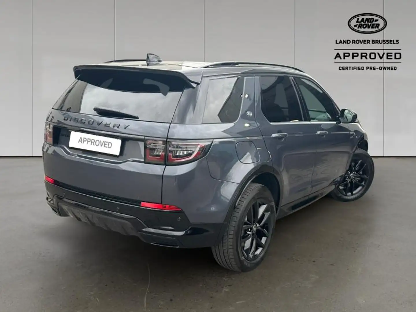 Land Rover Discovery Sport P270e Dynamic SE Warranty until 01/2030 Bleu - 2