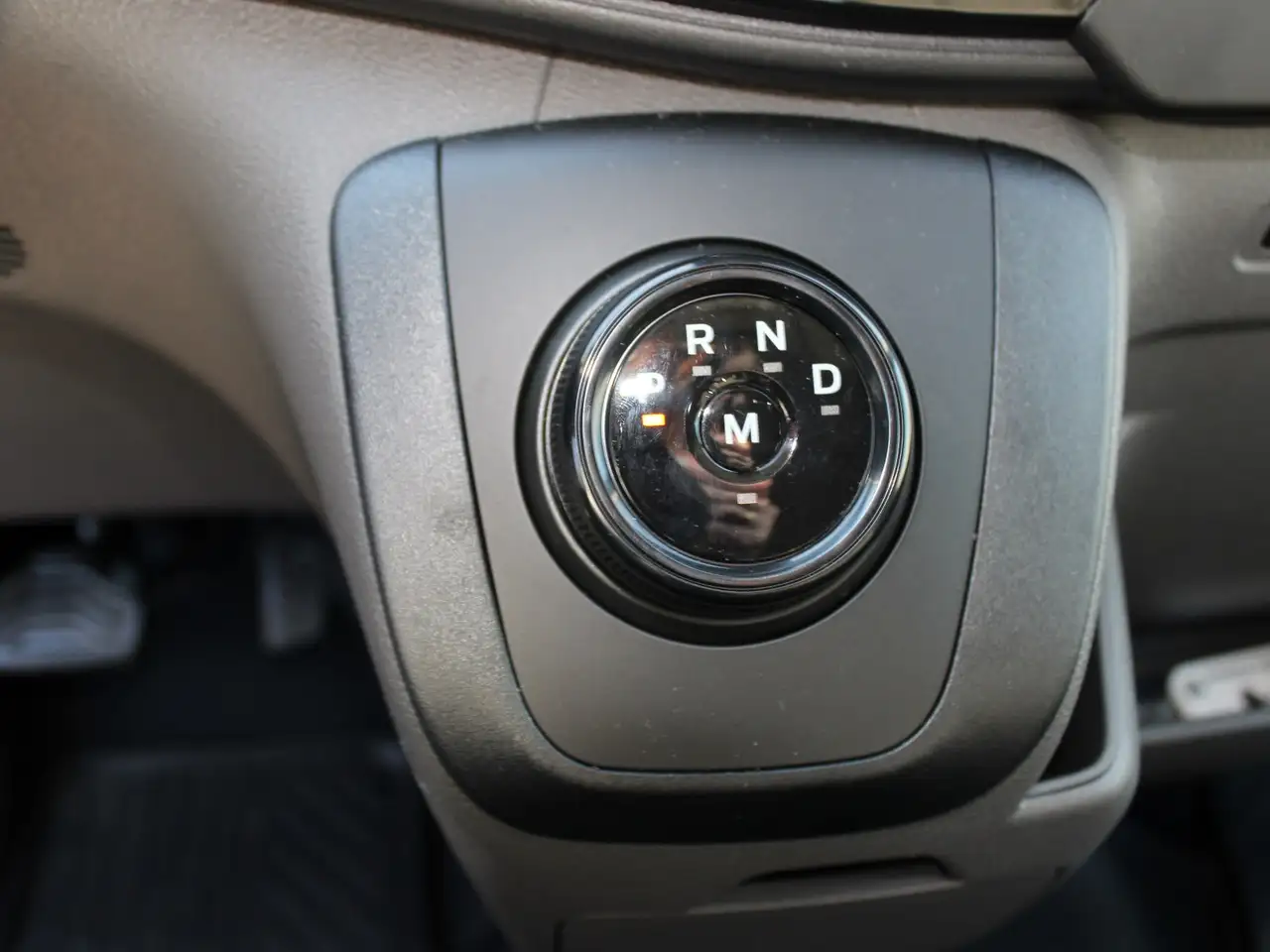 Ford Transit 350 L3 Trend -Rollstuhlfahrzeug- 16