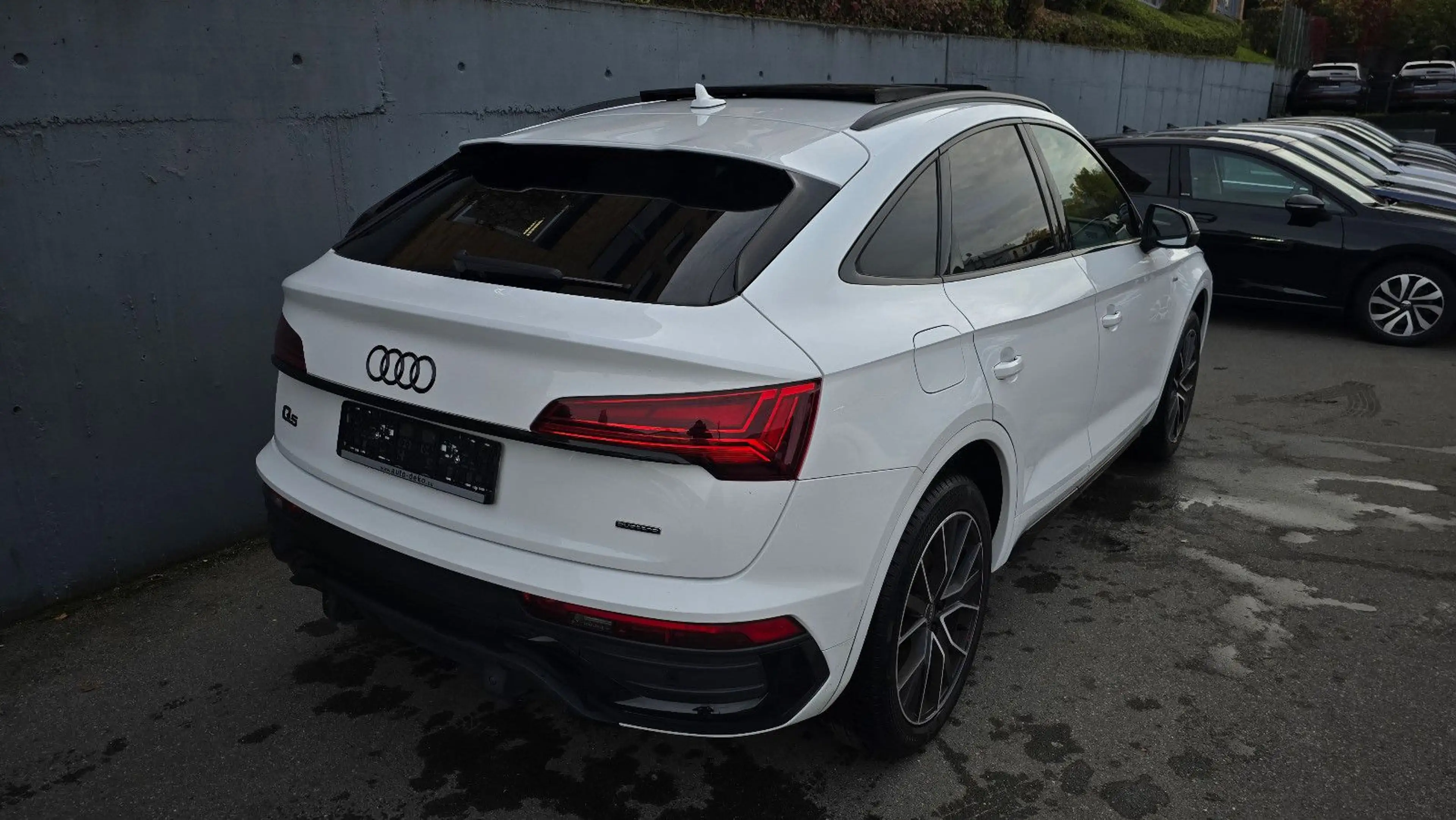 Audi Q5 50 TFSI e S tronic quatt 3 x S line Sportback — photo 4