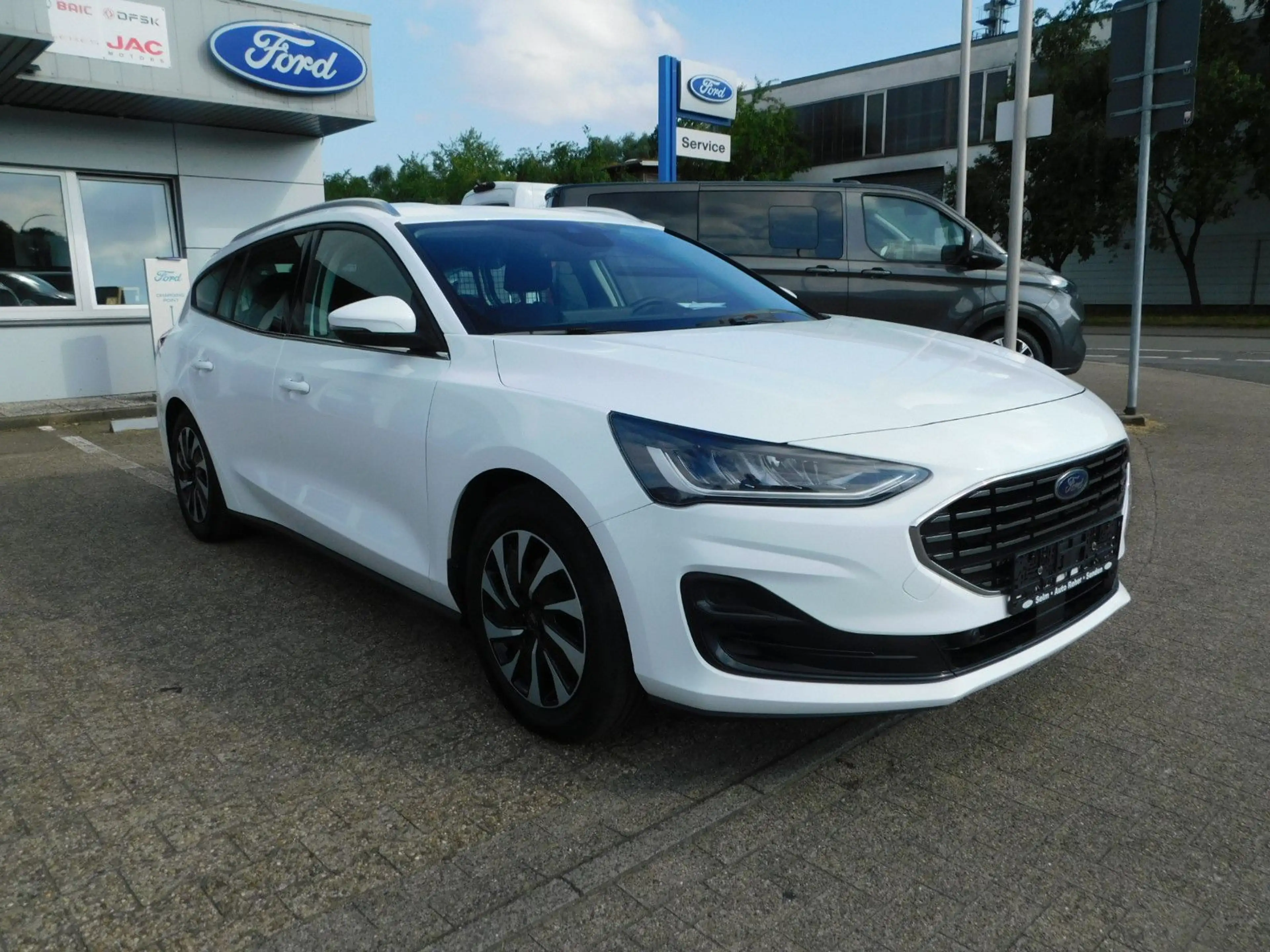 Ford Focus Turnier Titanium Autom. AHK abnehmbar