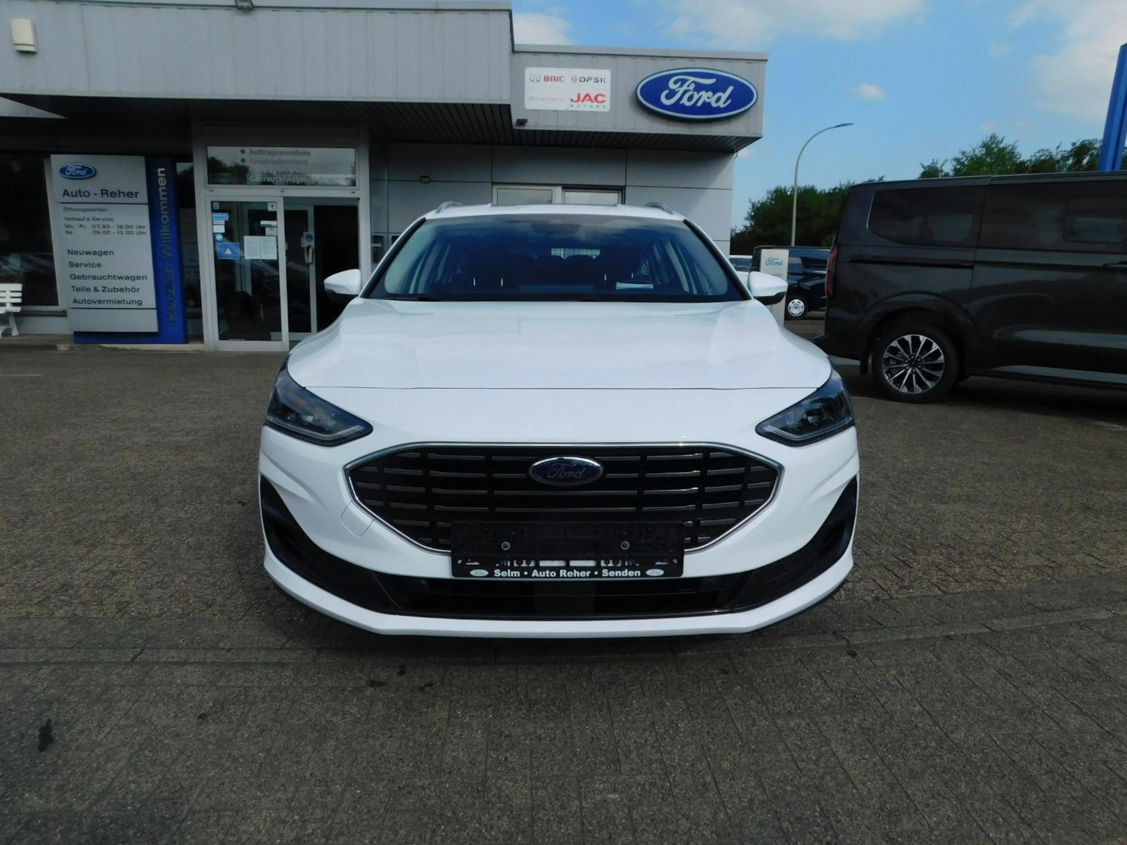 Ford Focus Turnier Titanium Autom. AHK abnehmbar — photo 3