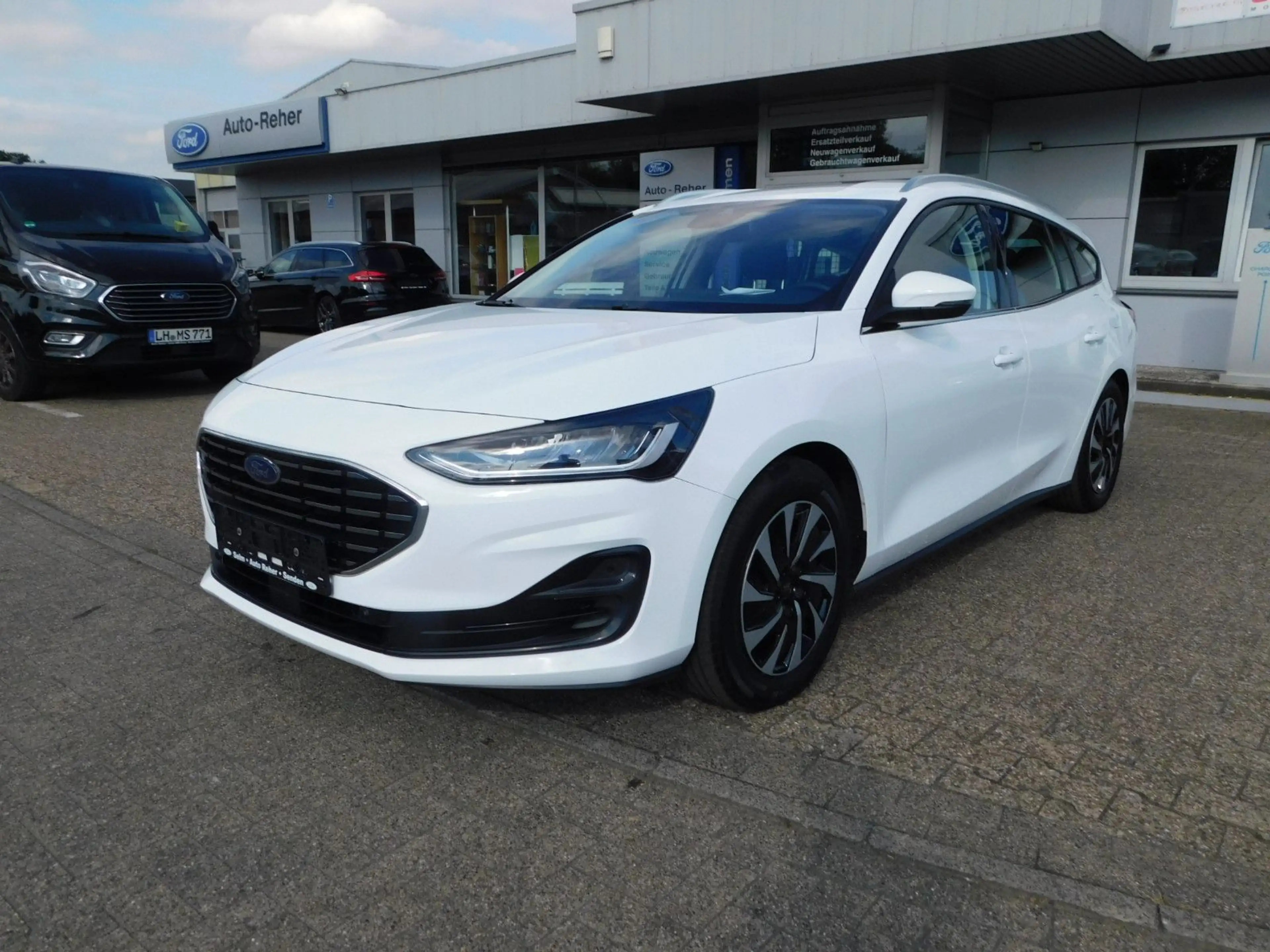 Ford Focus Turnier Titanium Autom. AHK abnehmbar — photo 2