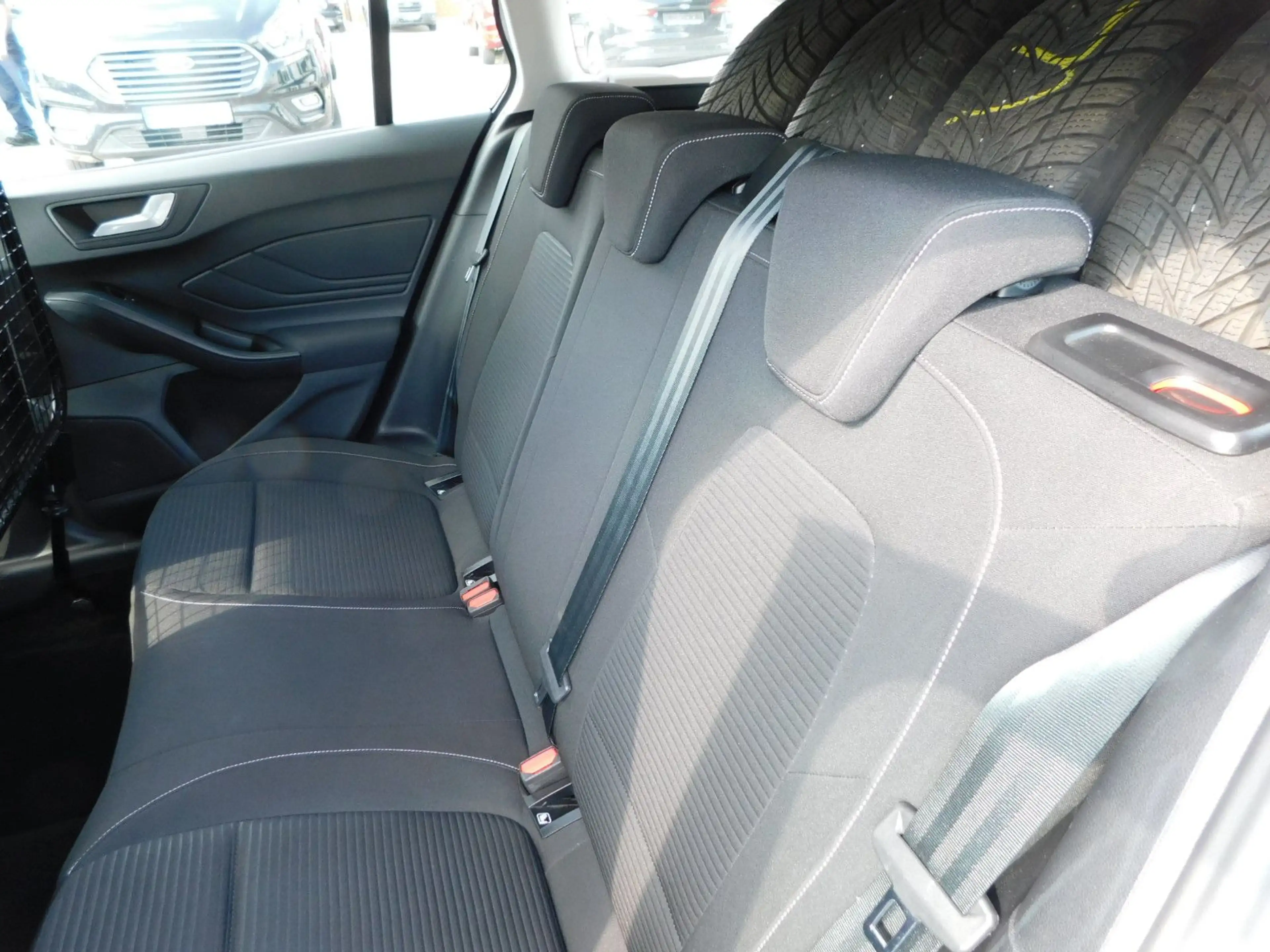 Ford Focus Turnier Titanium Autom. AHK abnehmbar — photo 10