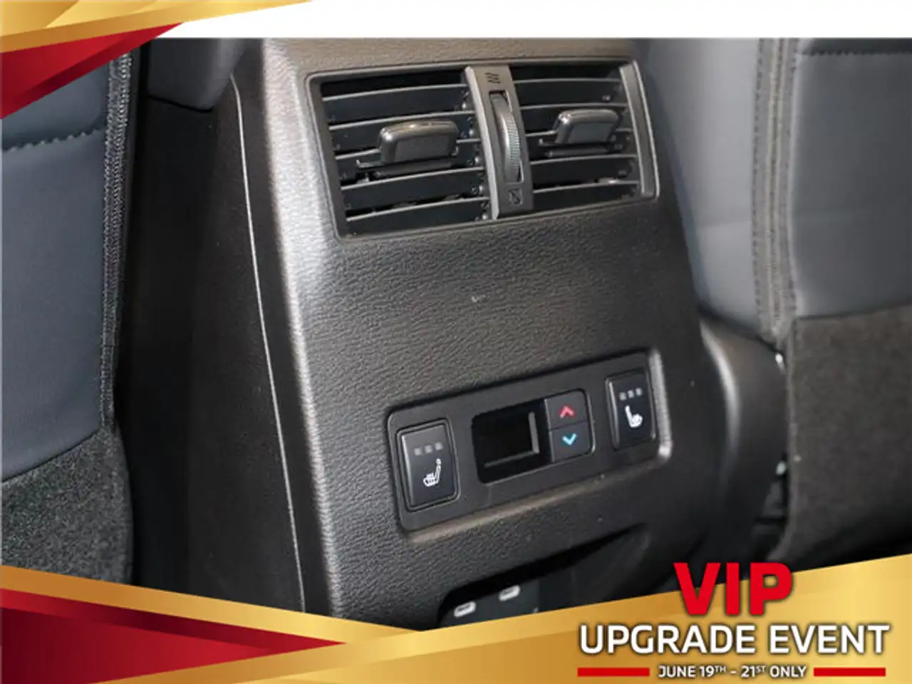 Mitsubishi Outlander photo Mitsubishi Outlander