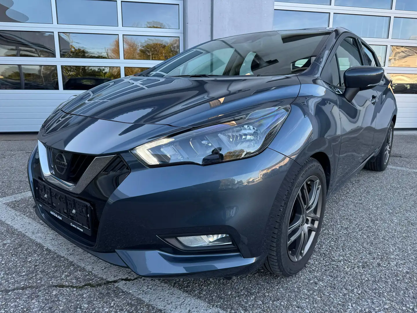 Nissan Micra N-Way CarPlay/LED/Einparkhilfe/Tempomat Grau - 2