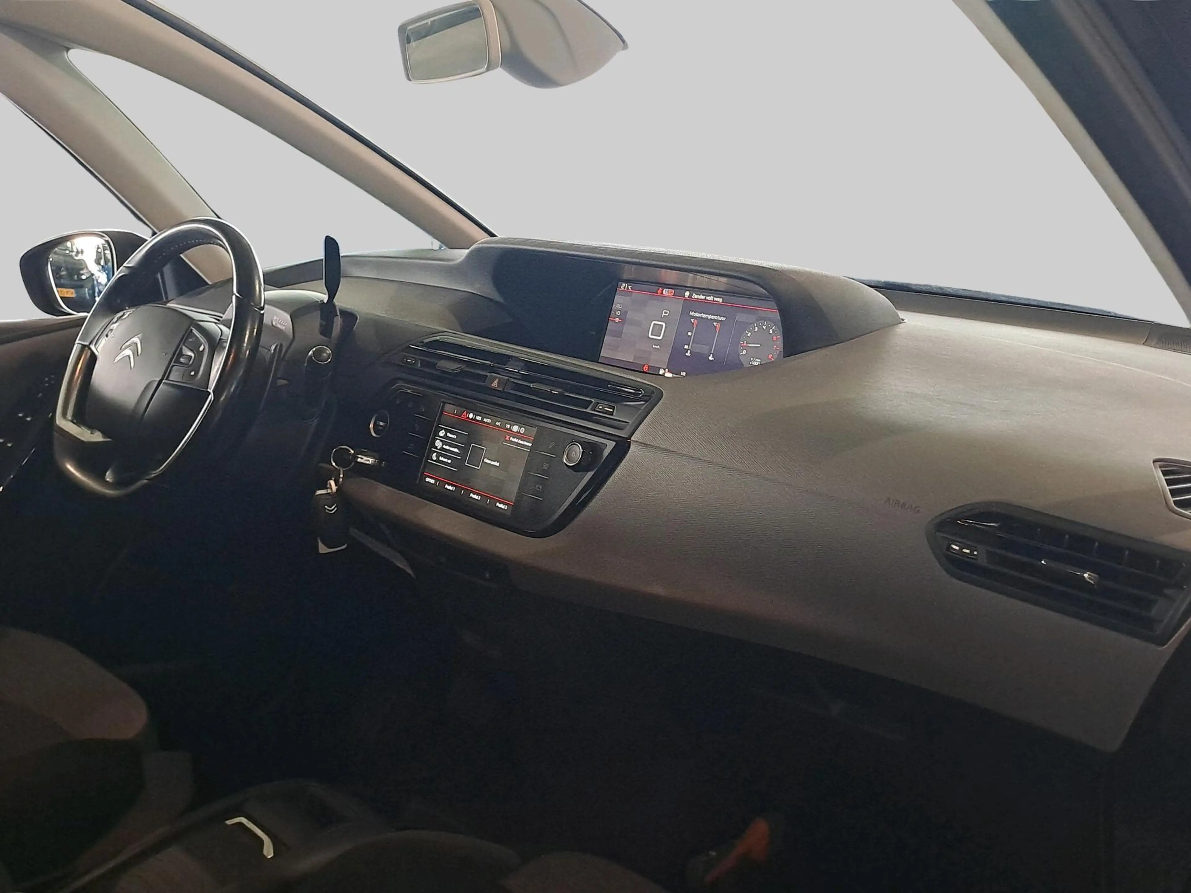 Citroen Grand C4 Picasso 1.6 e-THP Business — photo 13
