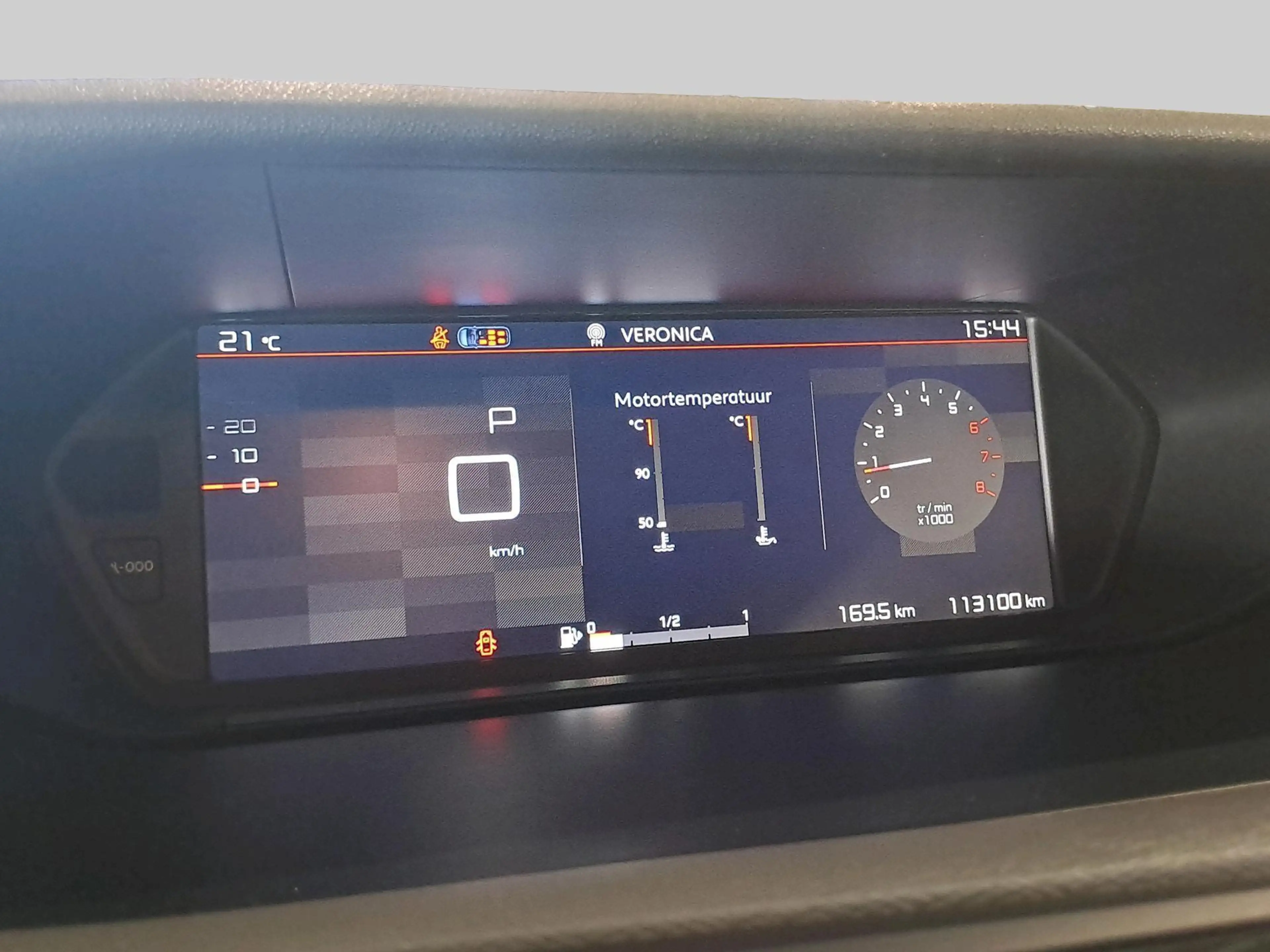 Citroen Grand C4 Picasso 1.6 e-THP Business — photo 15