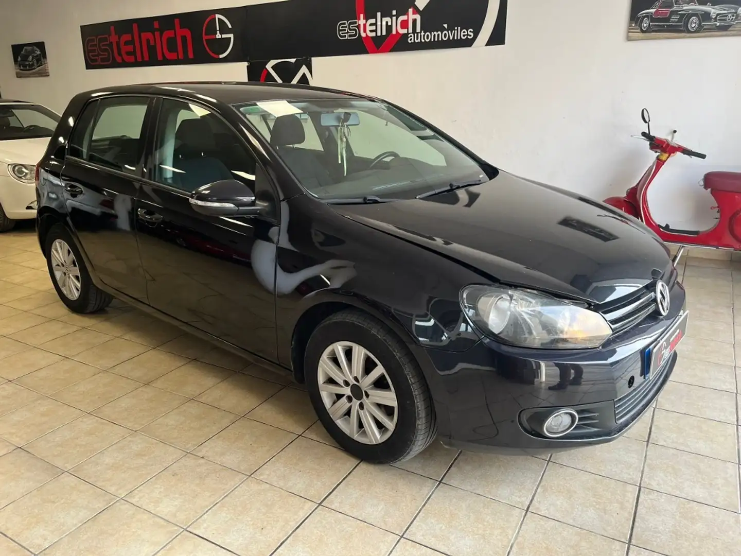 Volkswagen Golf 1.6TDI CR Advance BMT 105 Noir - 1