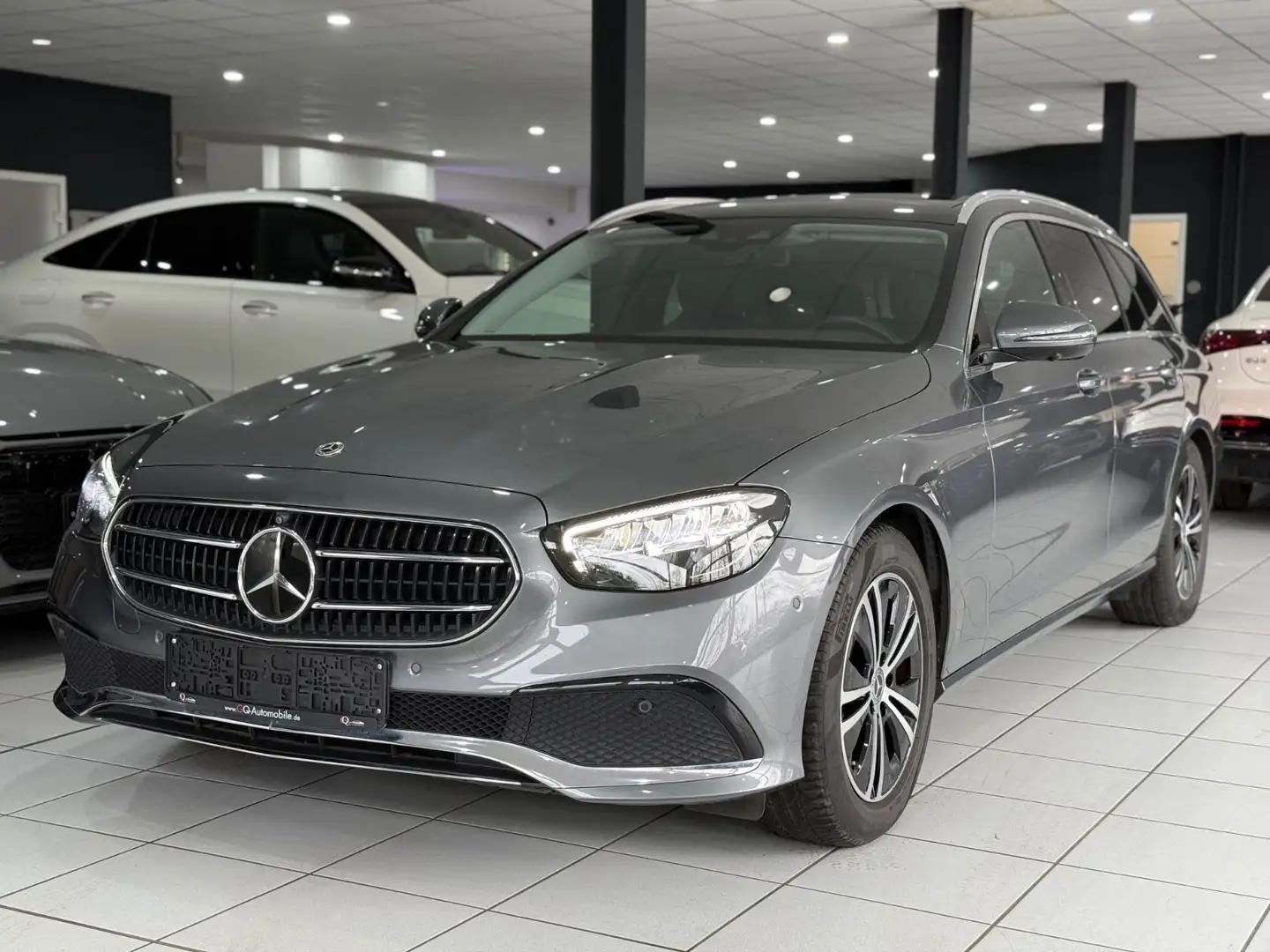 Mercedes-Benz E 200 d Avantgarde*DISTRONIC*PANO*360*BURM*LEDER* Gri - 1