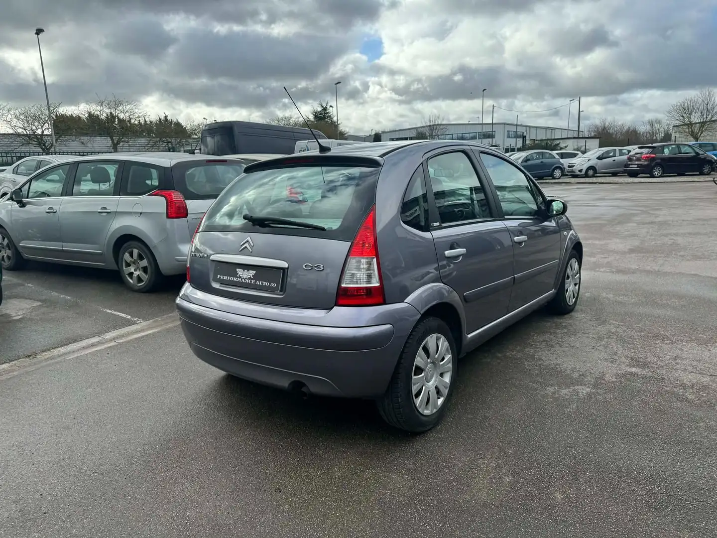 Citroen C3 1.4 HDi 70 Airdream Exclusive Gris - 2