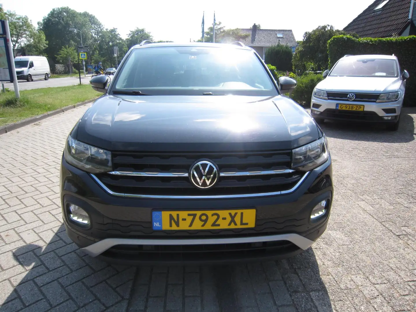 Volkswagen T-Cross 1.0 TSI Life Navi Negro - 2