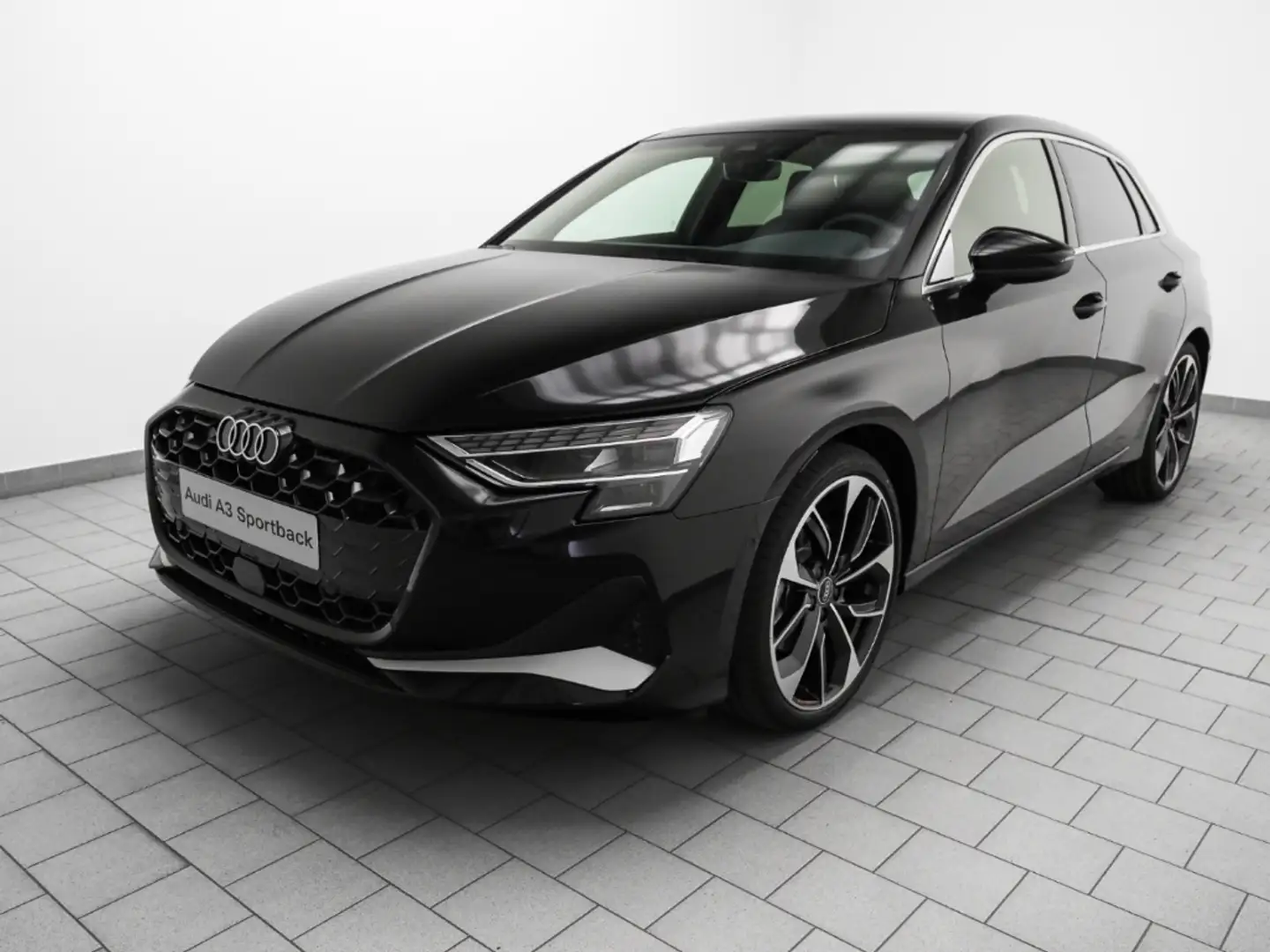 Audi A3 Sportback advanced 35 TFSI Mod25 Matrix ACC Navi Schwarz - 2