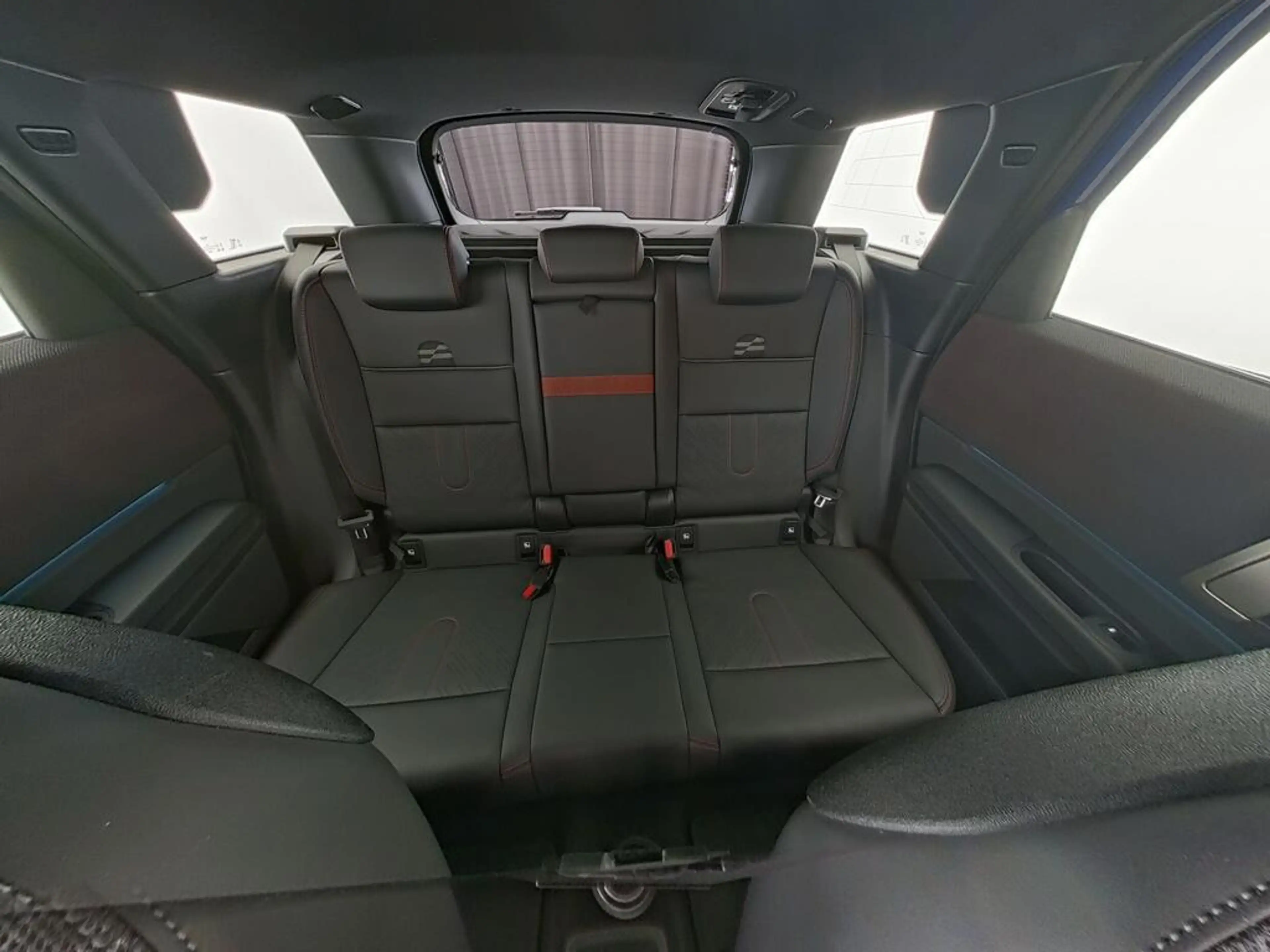 MINI John Cooper Works Countryman E XL 66.5 kWh — photo 6