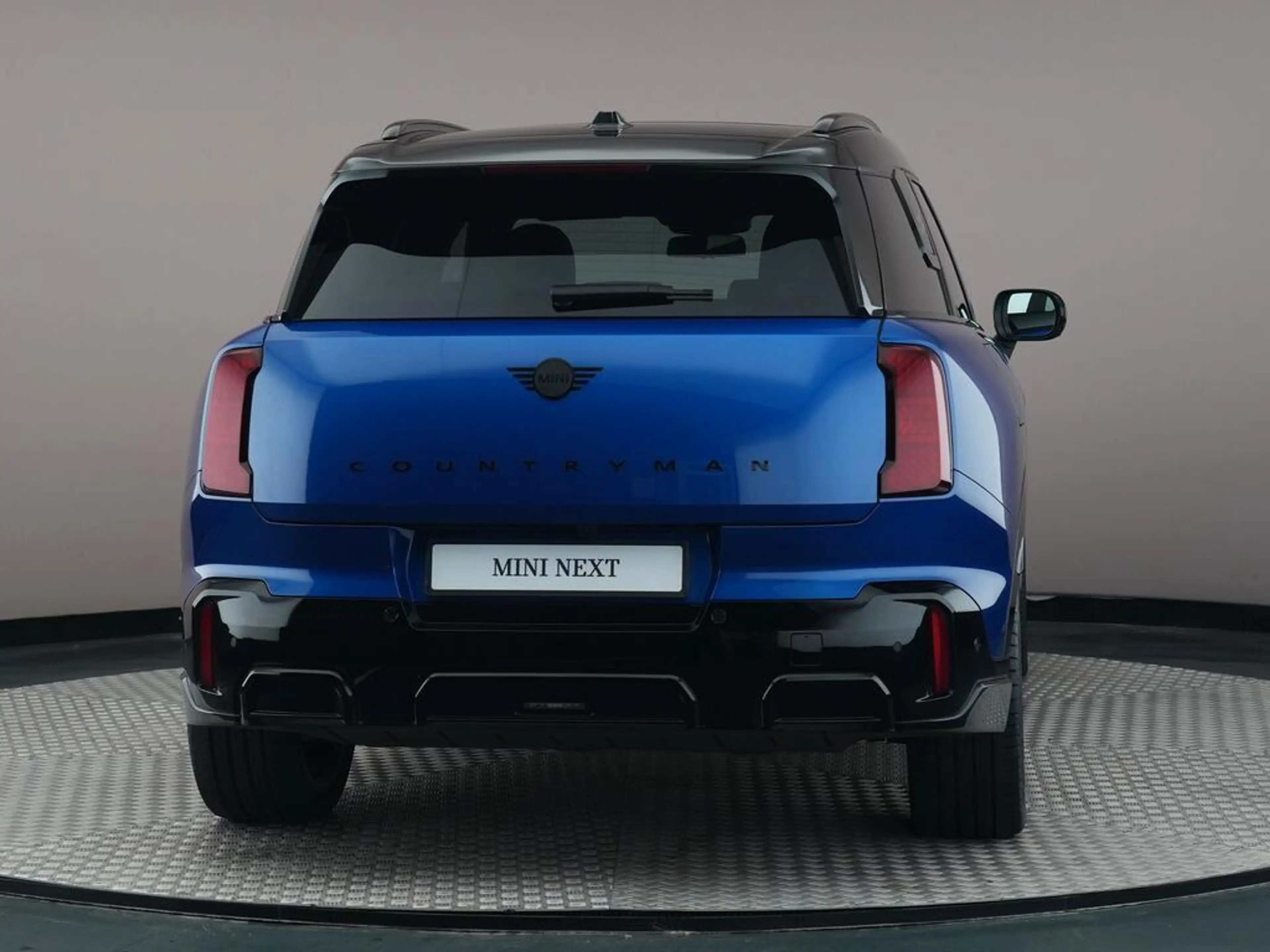 MINI John Cooper Works Countryman E XL 66.5 kWh — photo 9