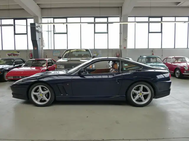 Ferrari 550 Maranello, 6-Gang-Schalter, Service durchgängig