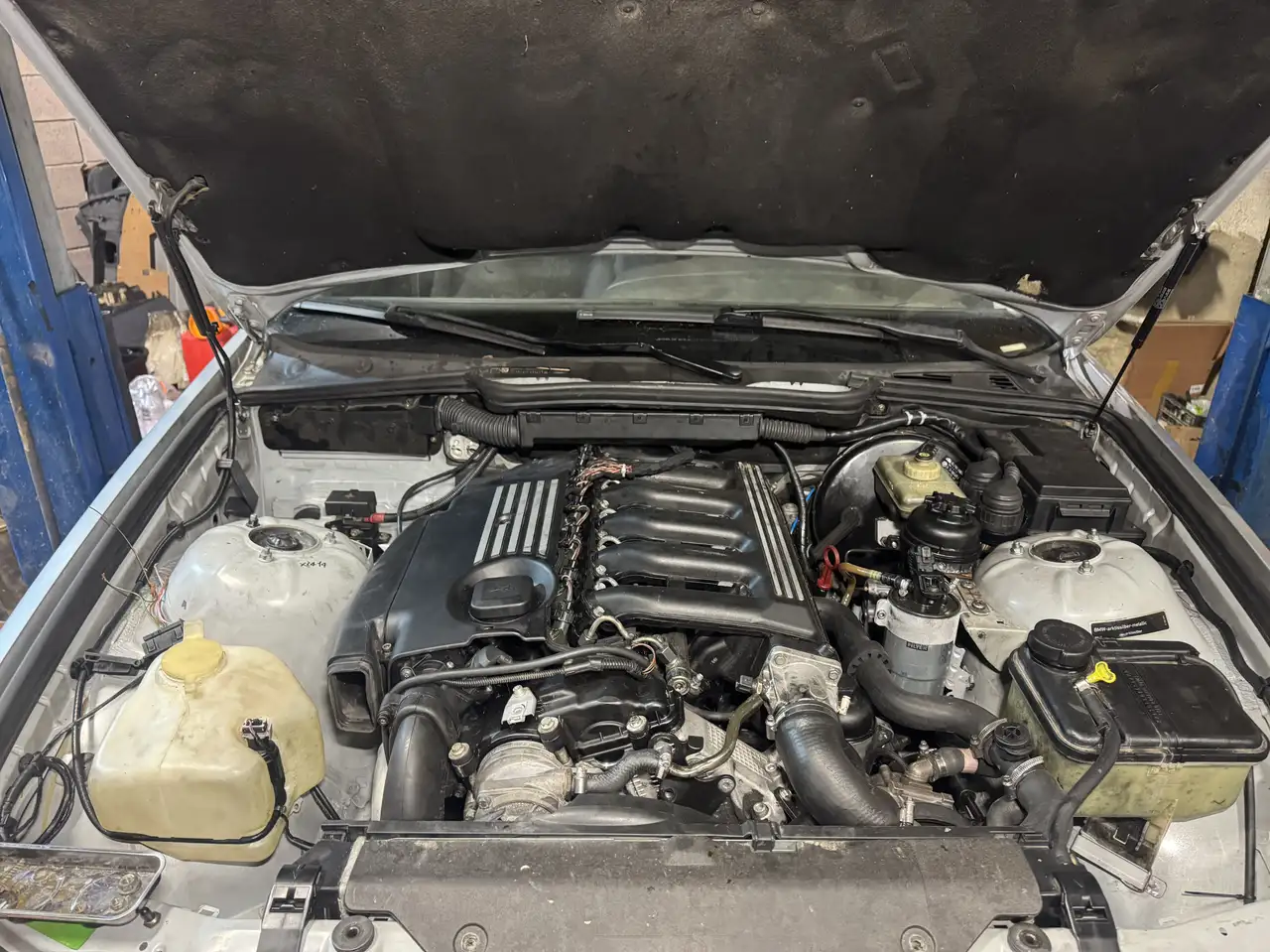 BMW 325tds Europa c/2airbag, foto 2