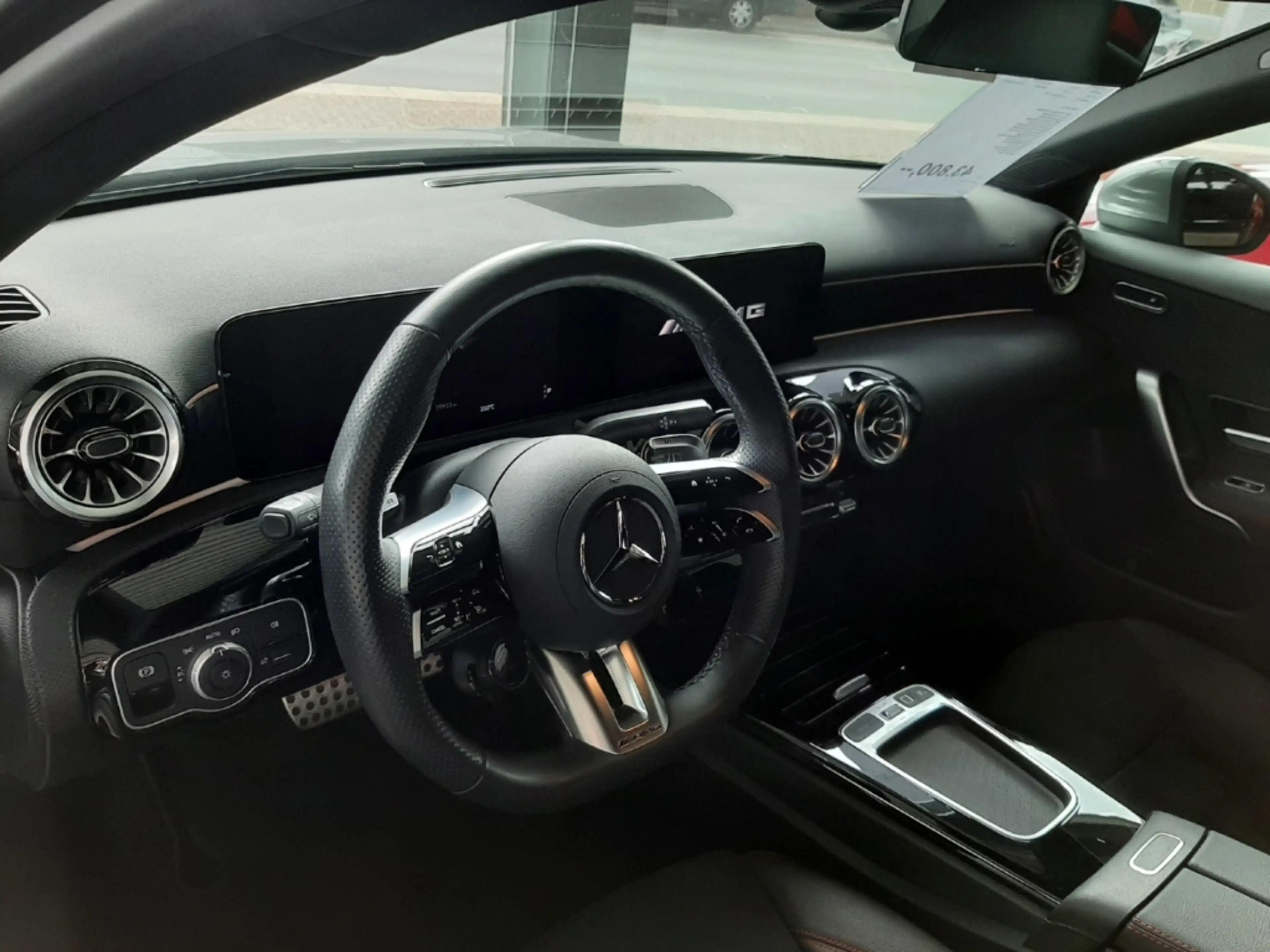 Mercedes-Benz A 35 AMG 4Matic Distronic Multibeam Ride Control — photo 6