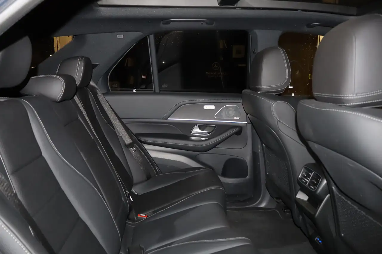 Mercedes-Benz GLE снимка Mercedes-Benz GLE
