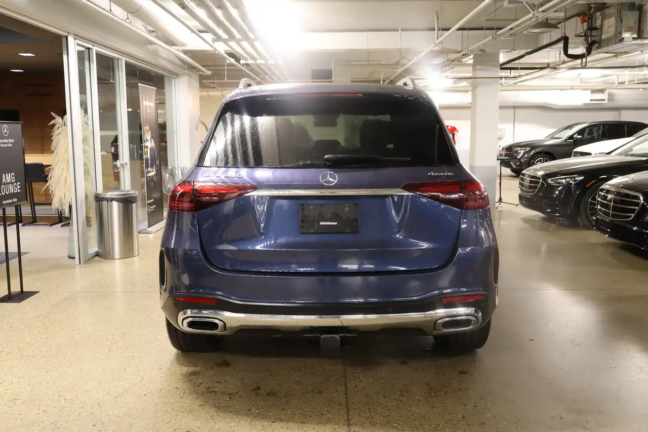 Mercedes-Benz GLE снимка Mercedes-Benz GLE