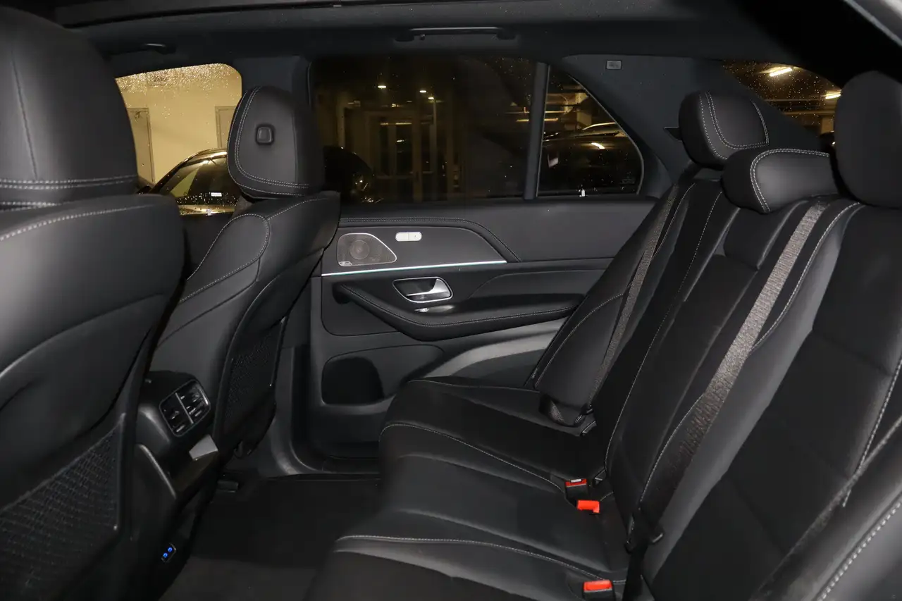 Mercedes-Benz GLE снимка Mercedes-Benz GLE