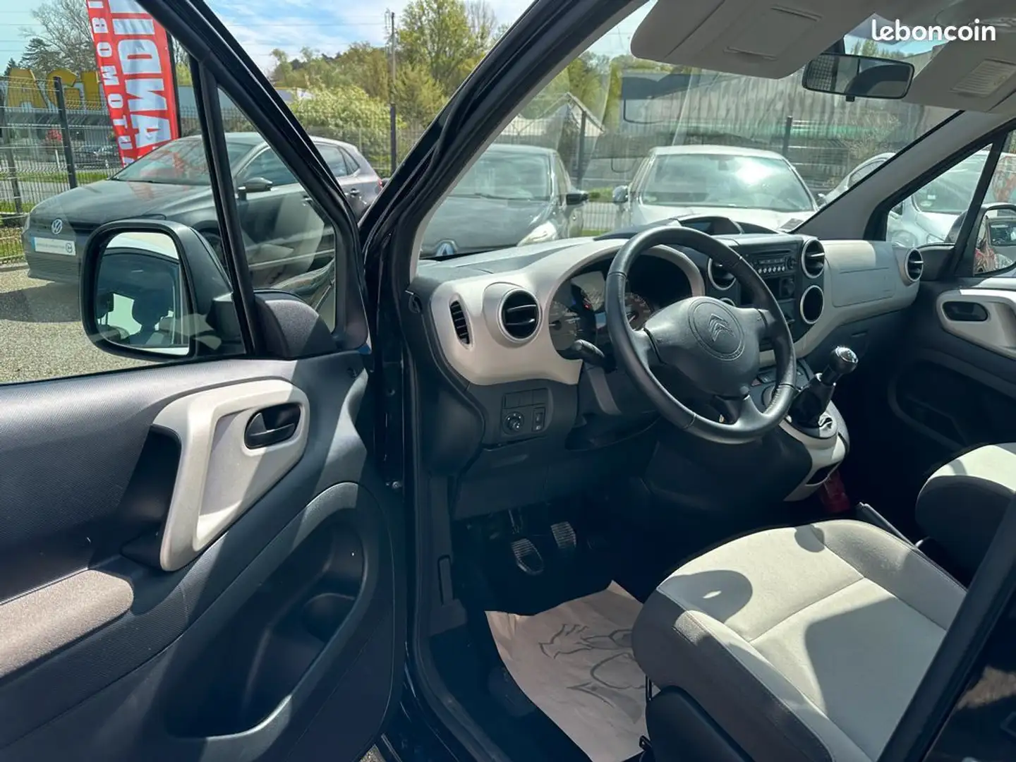 Citroen Berlingo 1.6 Vti 100Ch Selection Noir - 2