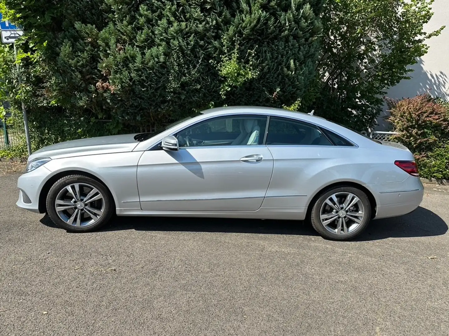 Mercedes-Benz E 400 Coupe - silber metallic 7G-TRONIC PLUS, PARKTRONIC Zilver - 1
