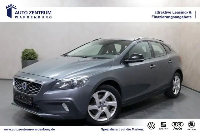 Volvo V40 Cross Country Aut. Summum LEDER KAMERA AHK
