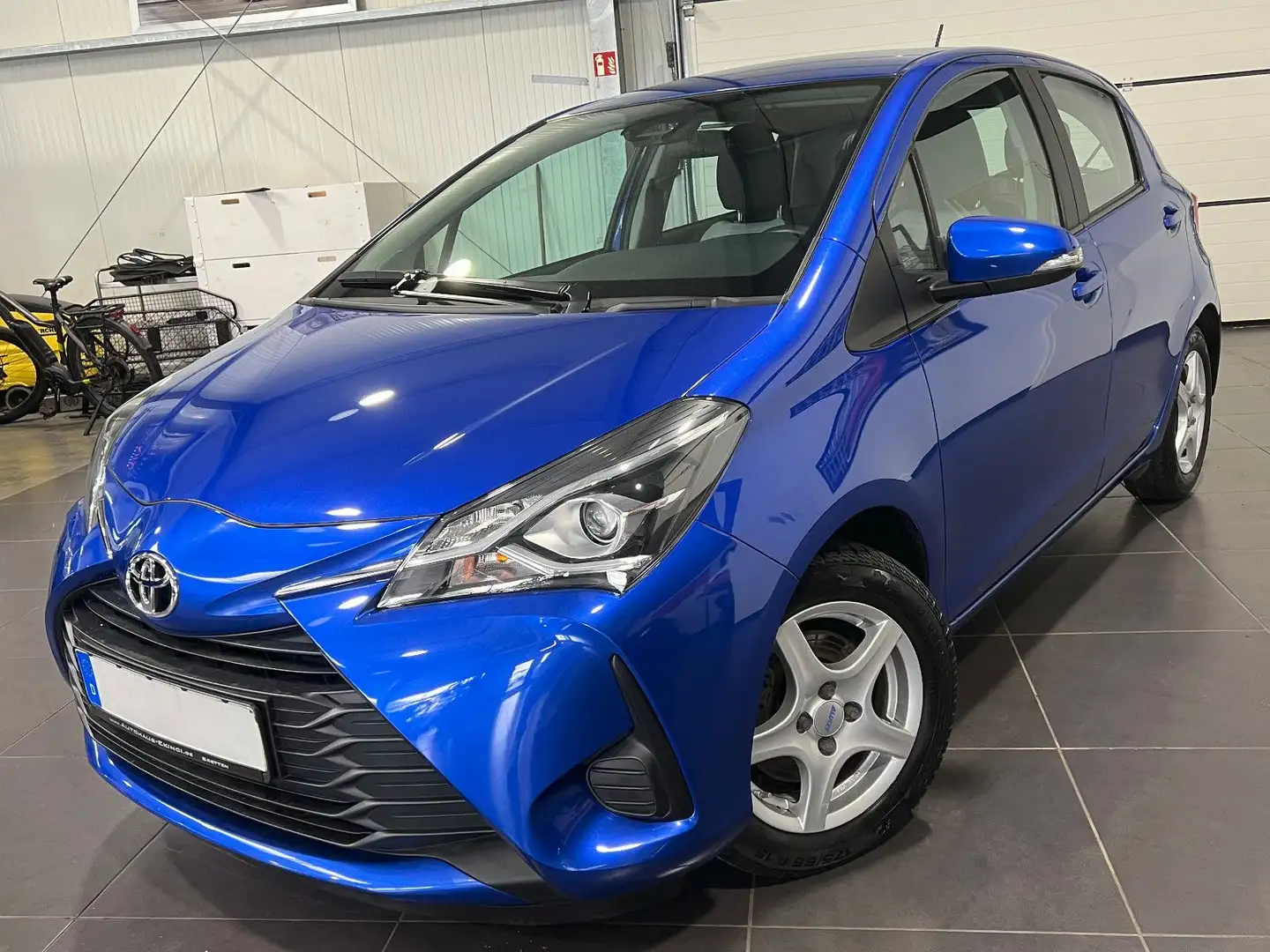Toyota Yaris 1.5 Automatik *Klima*Bluetooth*Touch*Spur* Blue - 1