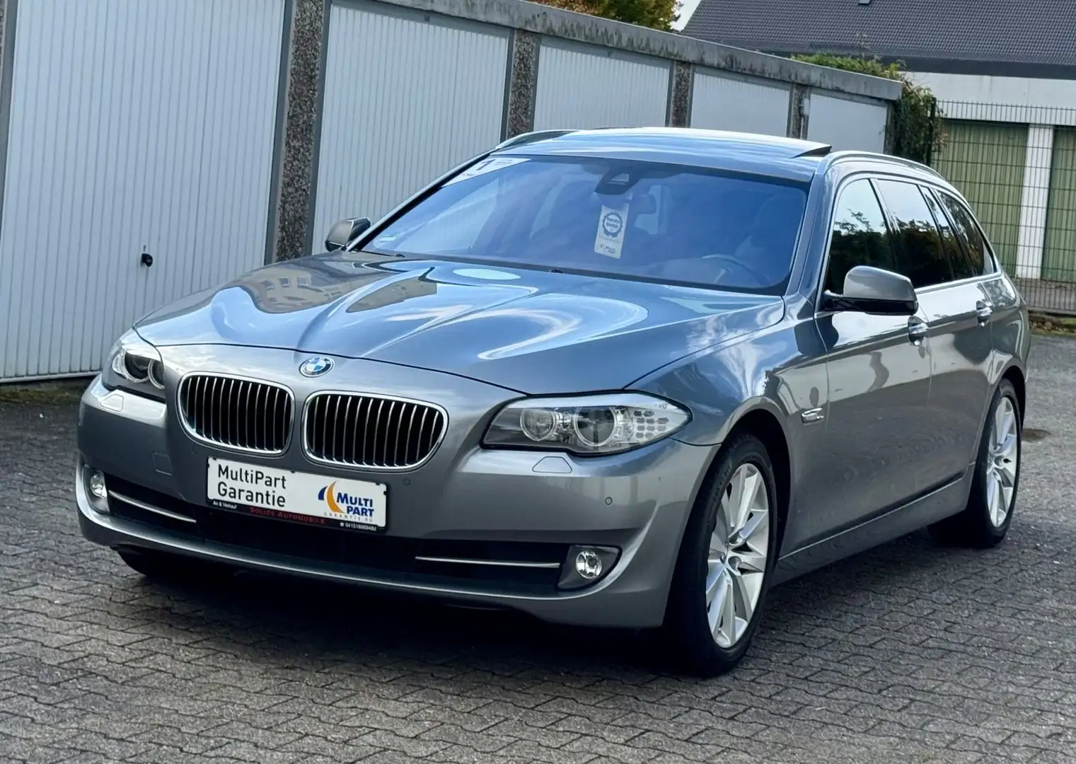 BMW 525 d xDrive Gris - 2