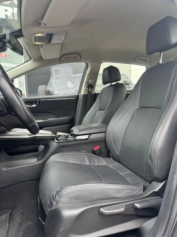 Honda Clarity снимка Honda Clarity