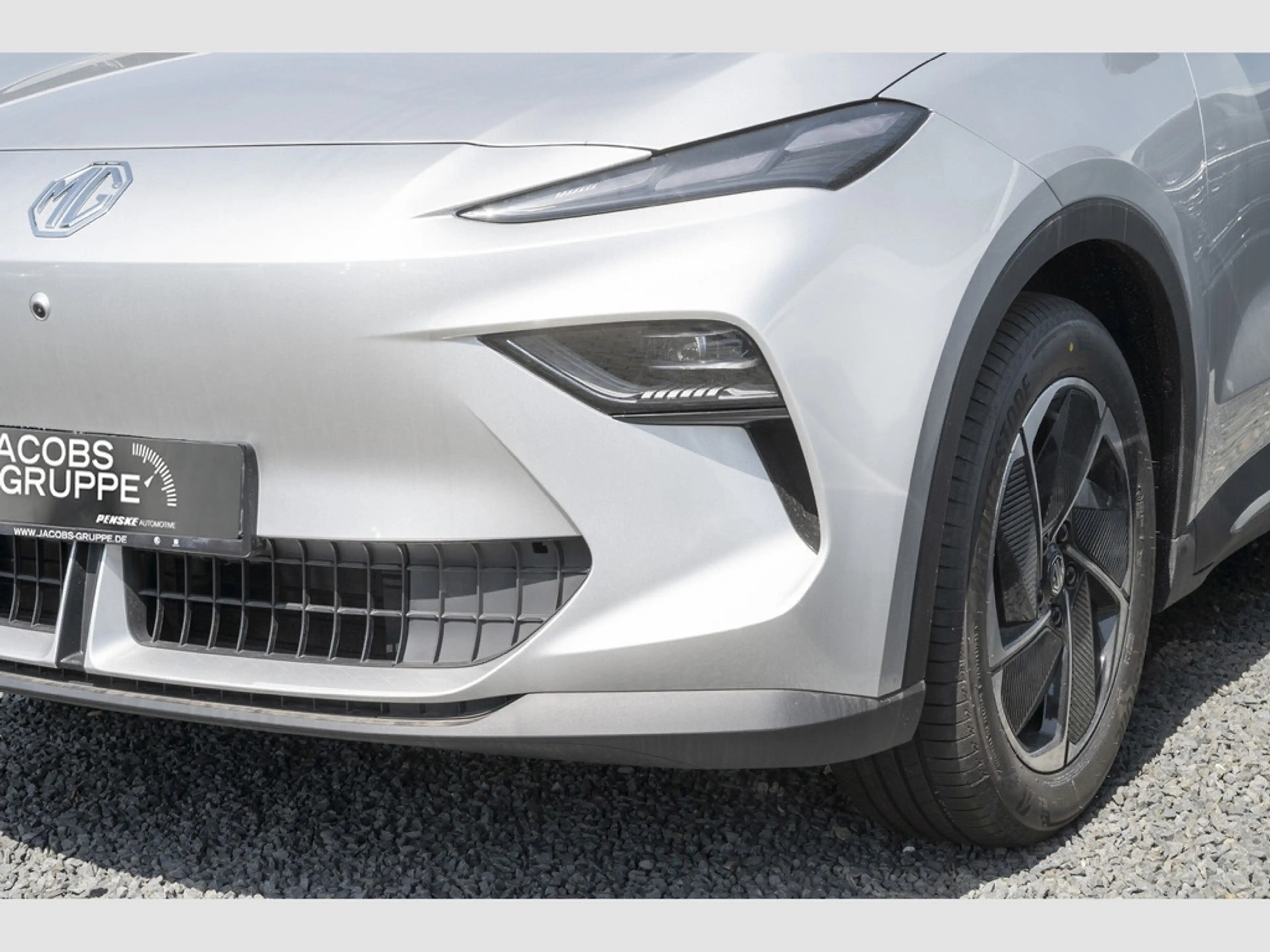 MG S5 EV Luxury Longe Range 170kW Navi,Apple Car — photo 4