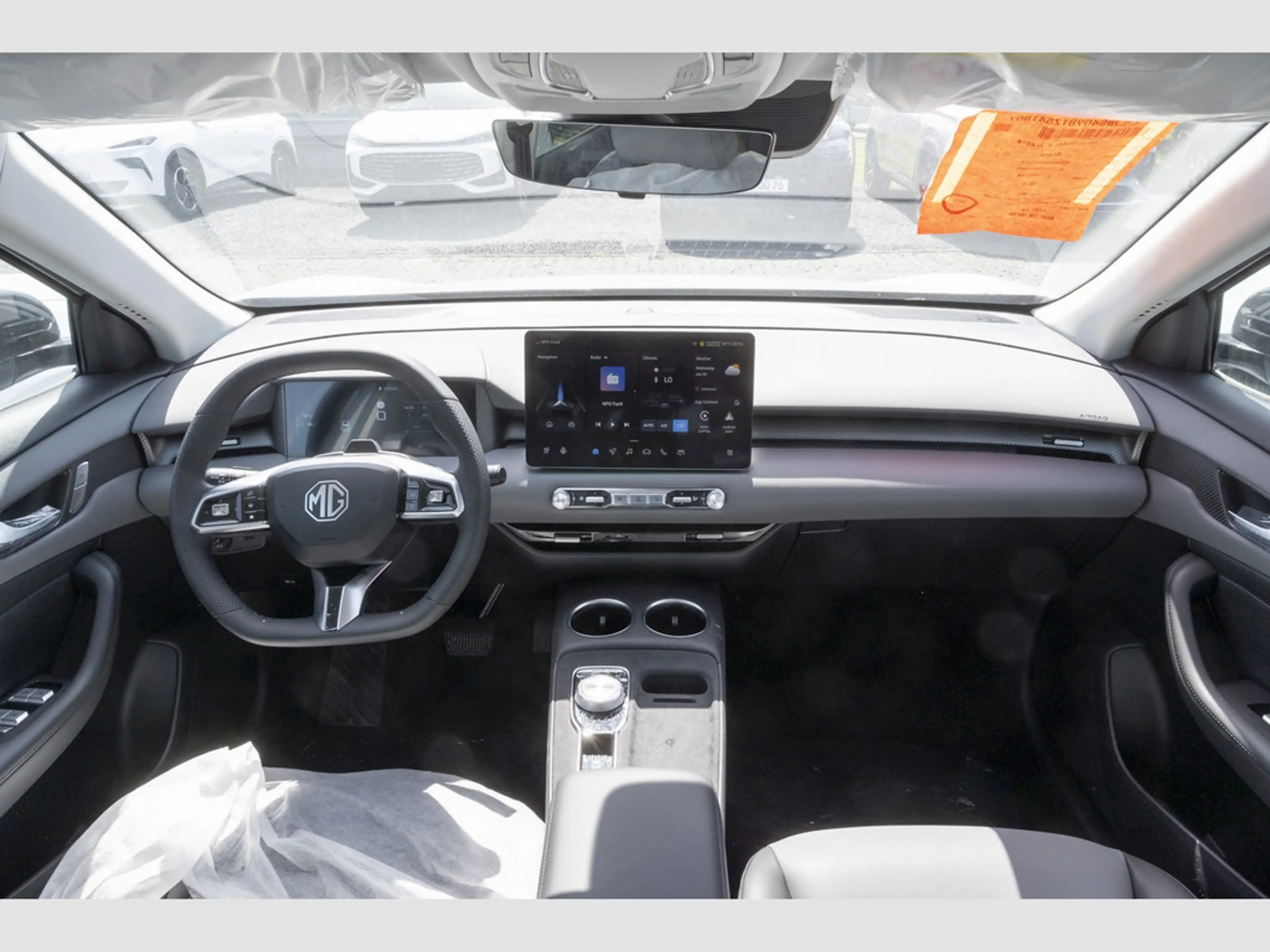 MG S5 EV Luxury Longe Range 170kW Navi,Apple Car — photo 10