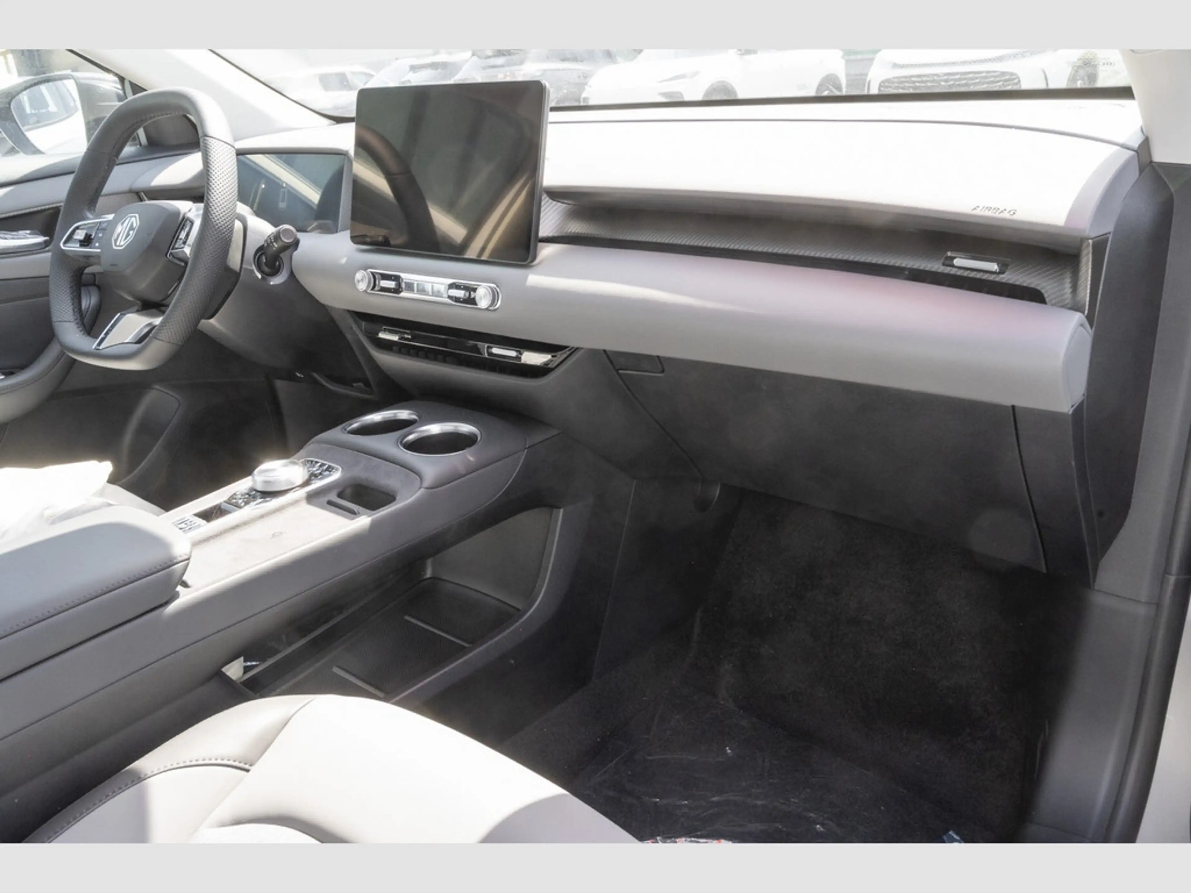 MG S5 EV Luxury Longe Range 170kW Navi,Apple Car — photo 7