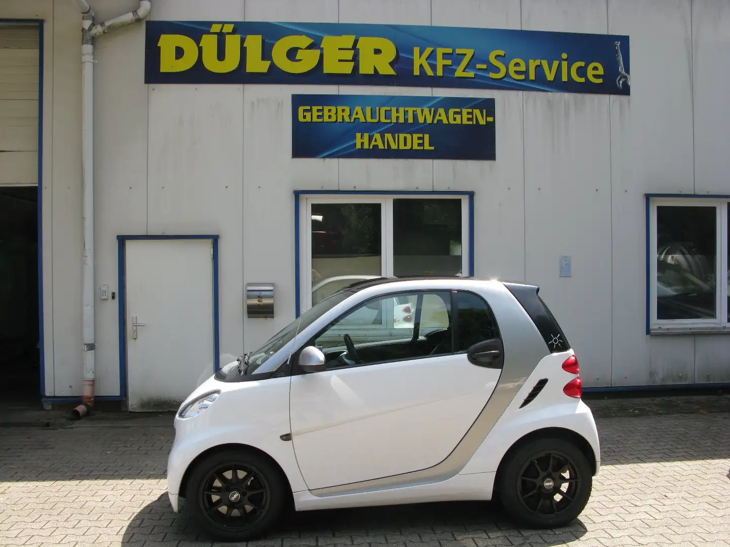 smart forTwo Micro Hybrid Drive 52kW (451.380) Blanc - 1